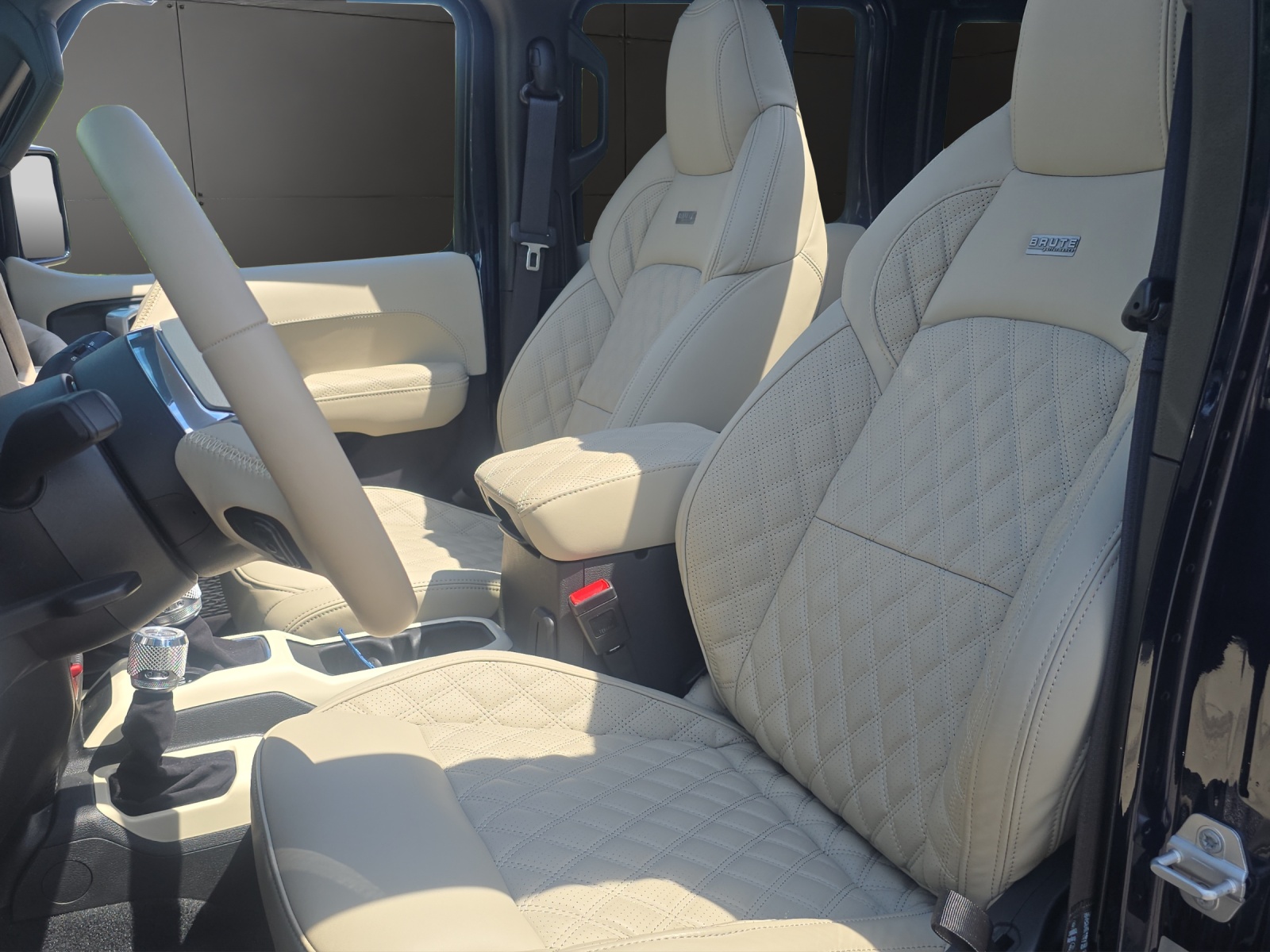 JEEP Wrangler Brute Unlimited 4xe-image-7