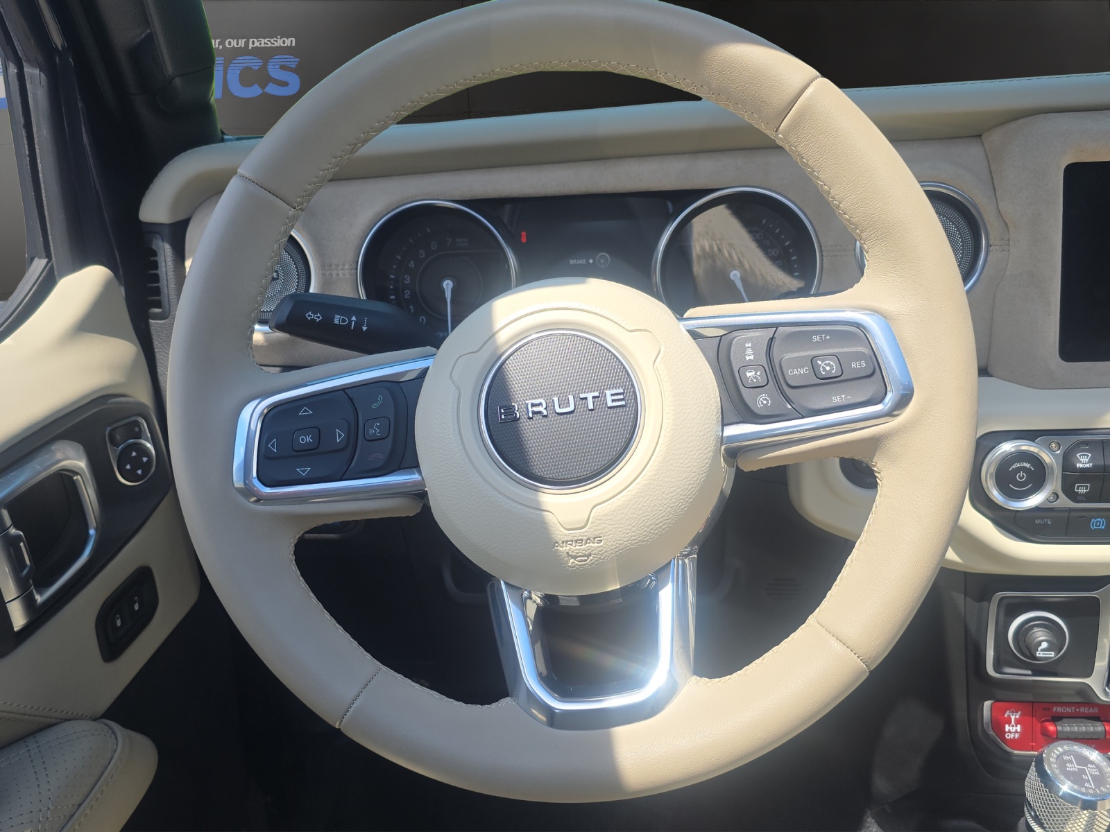 JEEP Wrangler Brute Unlimited 4xe-image-9