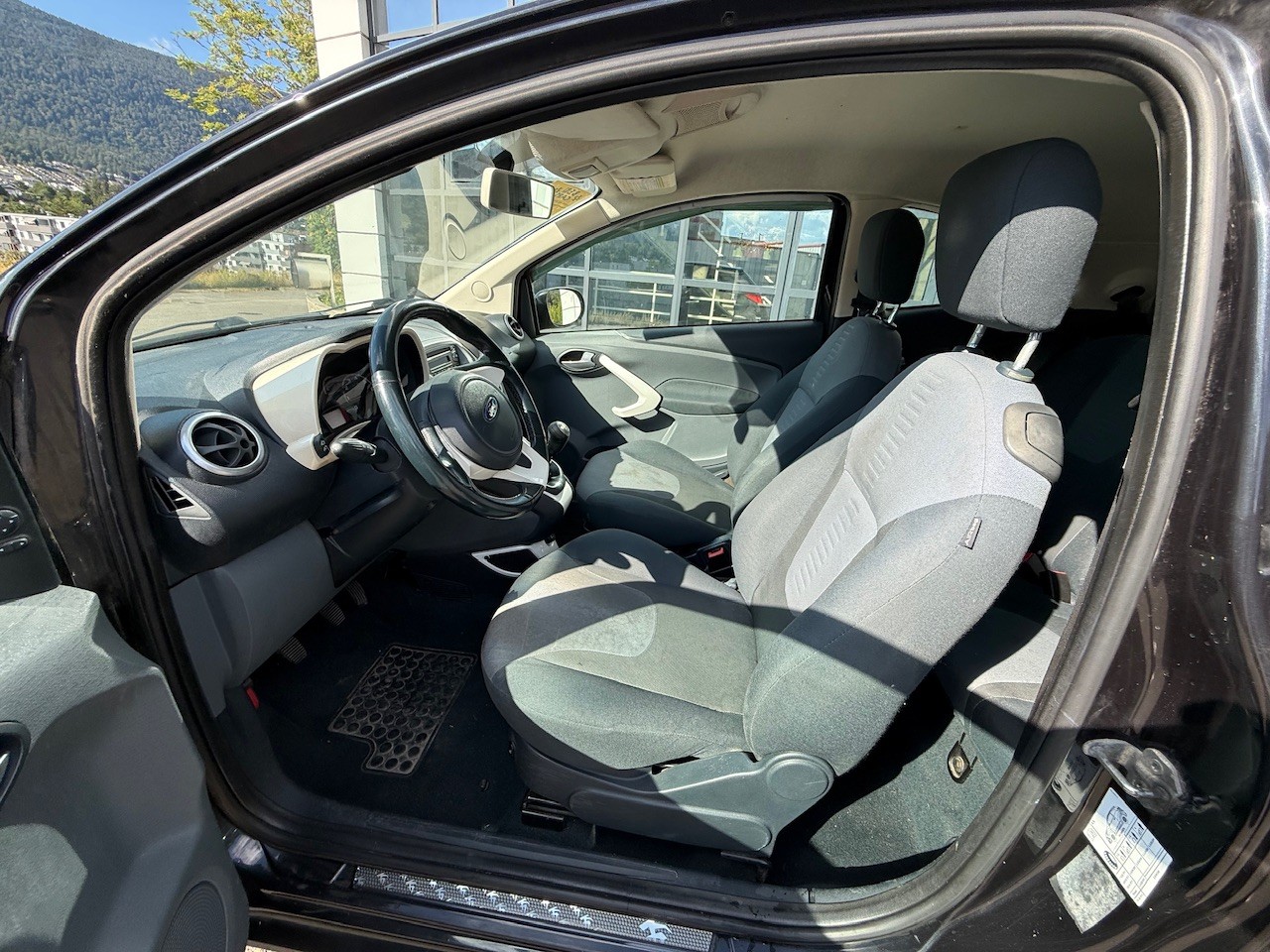 FORD KA 1.25 Titanium+-image-11