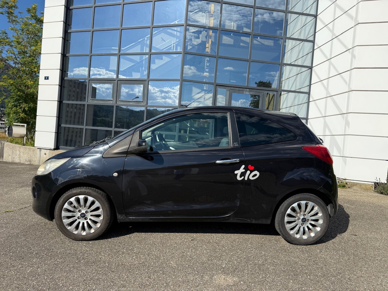 FORD KA 1.25 Titanium+-image-3