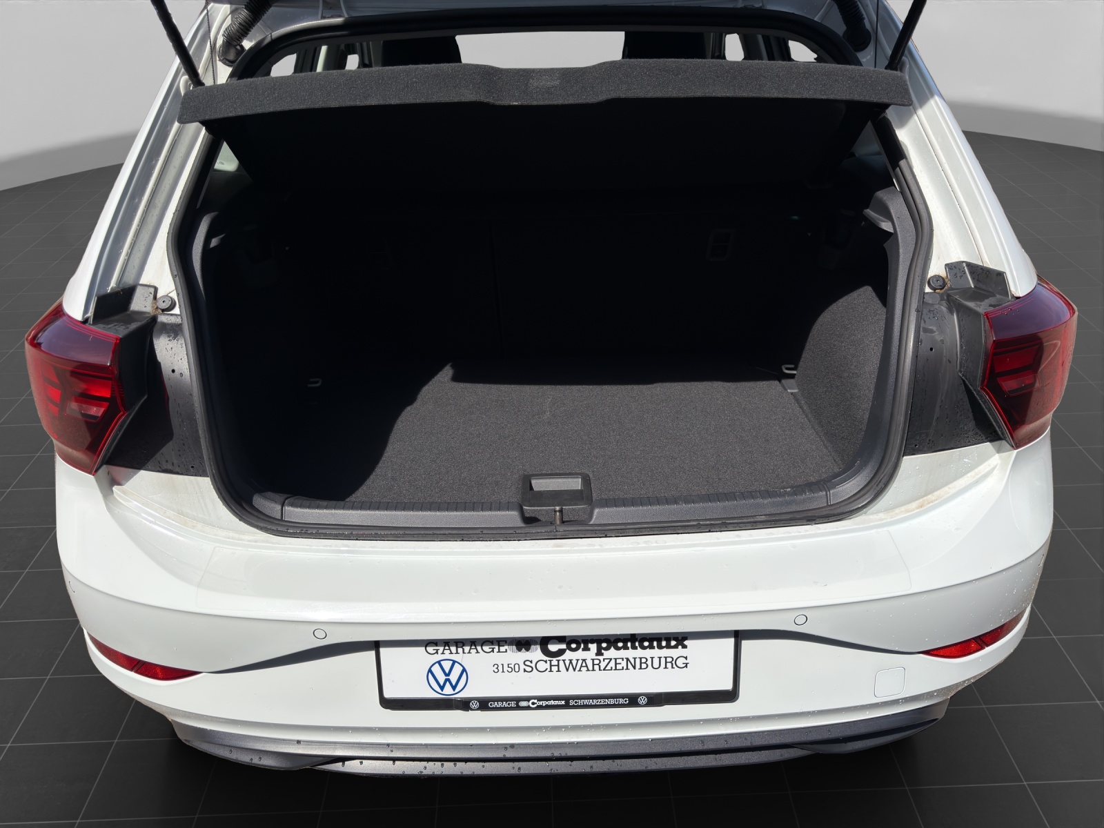 VW Polo 1.0 TSI Life DSG-image-13