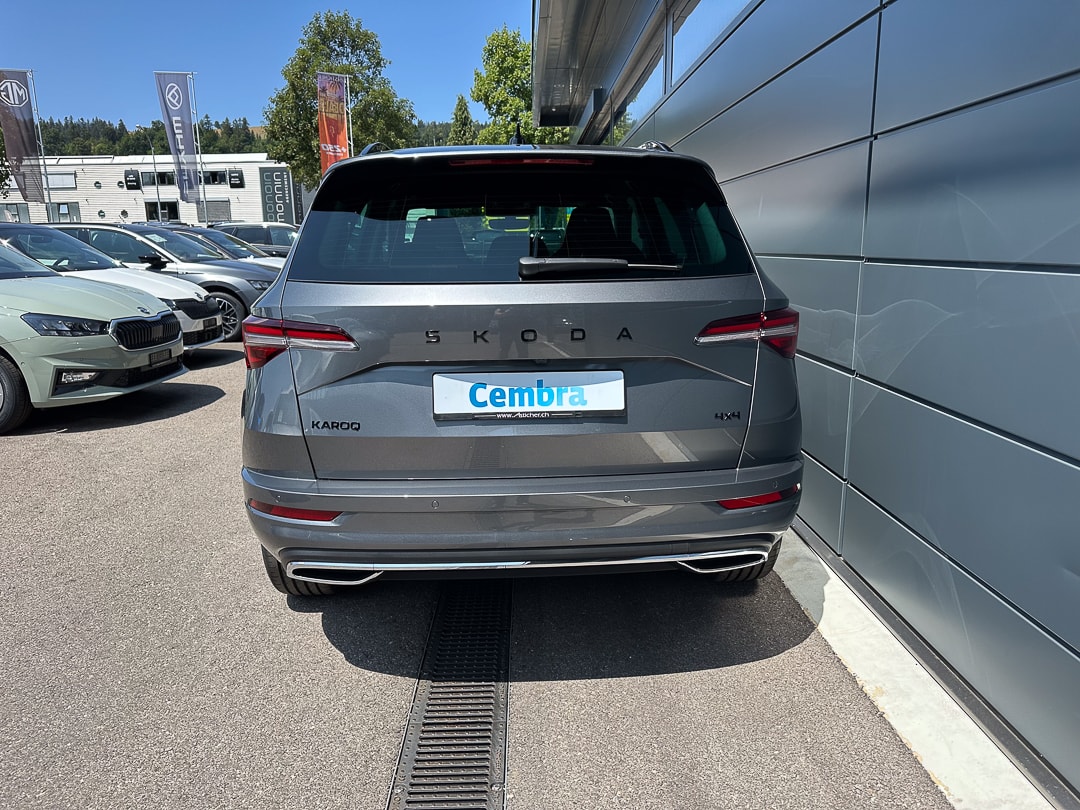 SKODA Karoq 2.0 TSI SportLine 4x4 DSG-image-4