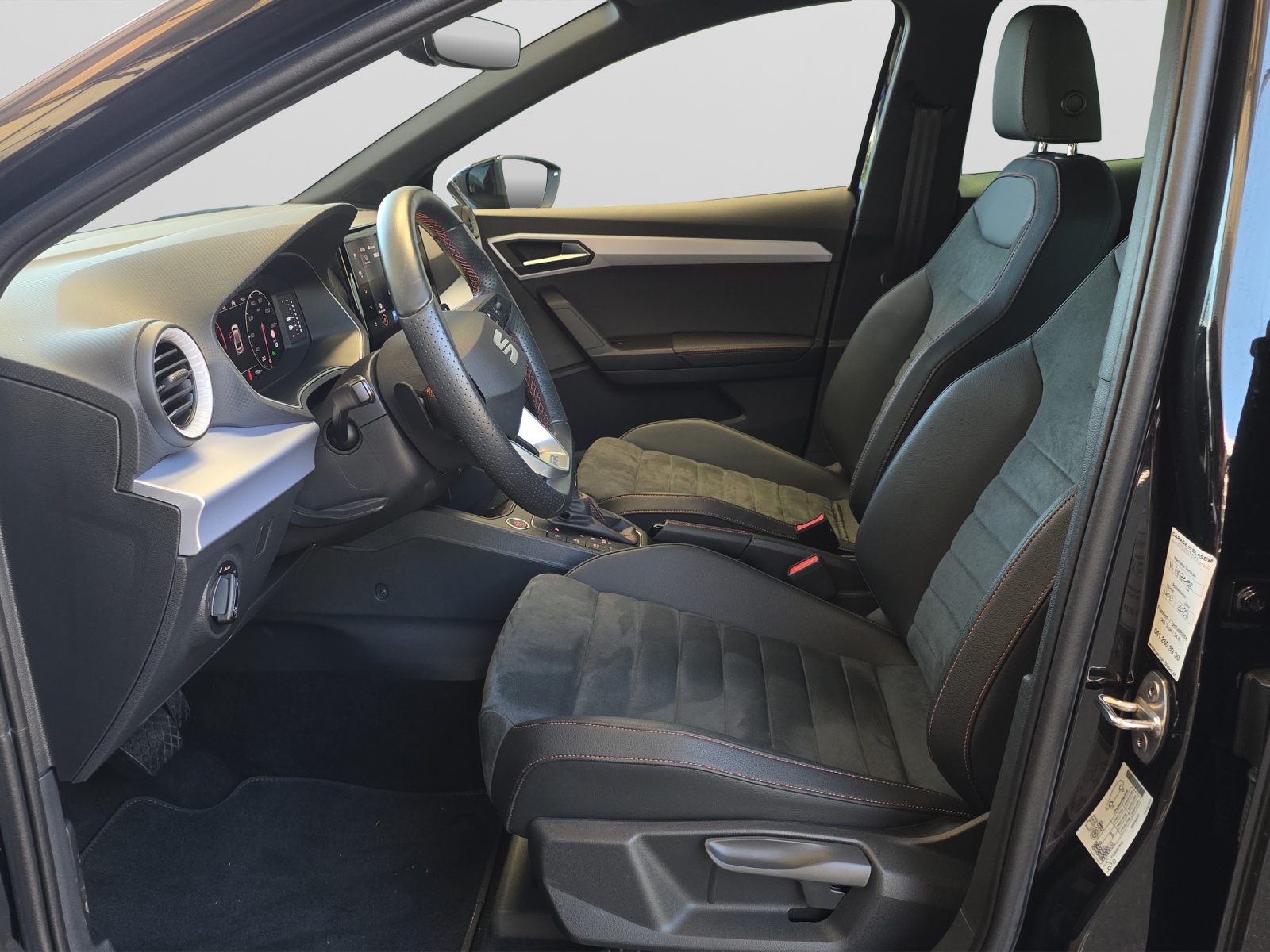 SEAT Ibiza 1.5 TSI FR DSG-image-8