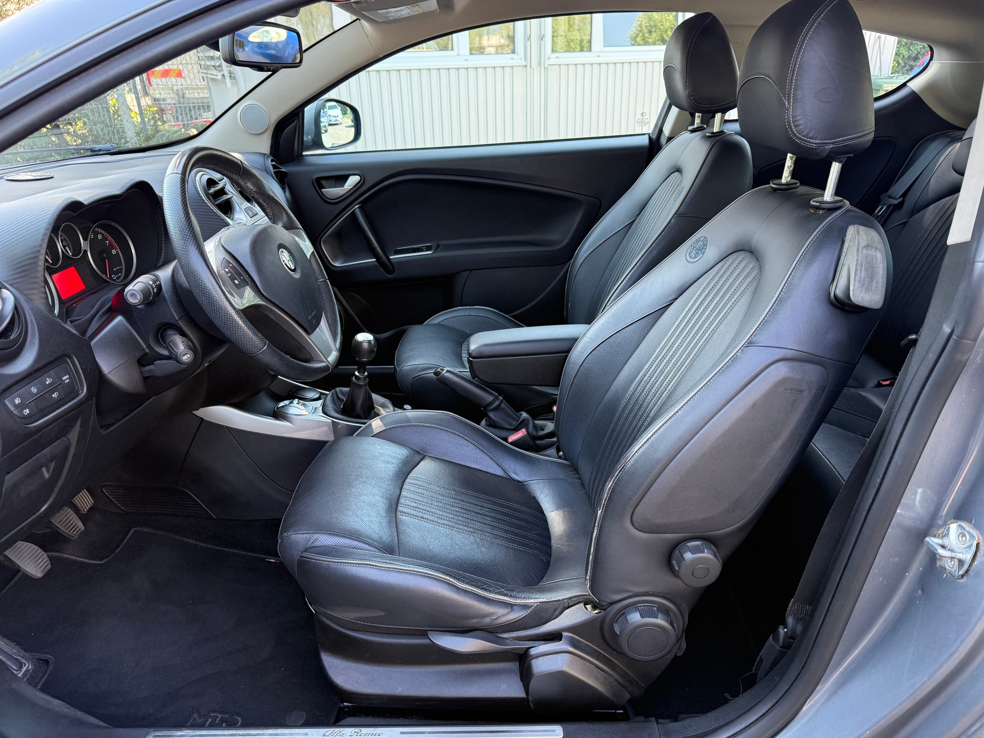 ALFA ROMEO MiTo 1.4 TB Distinctive-image-8