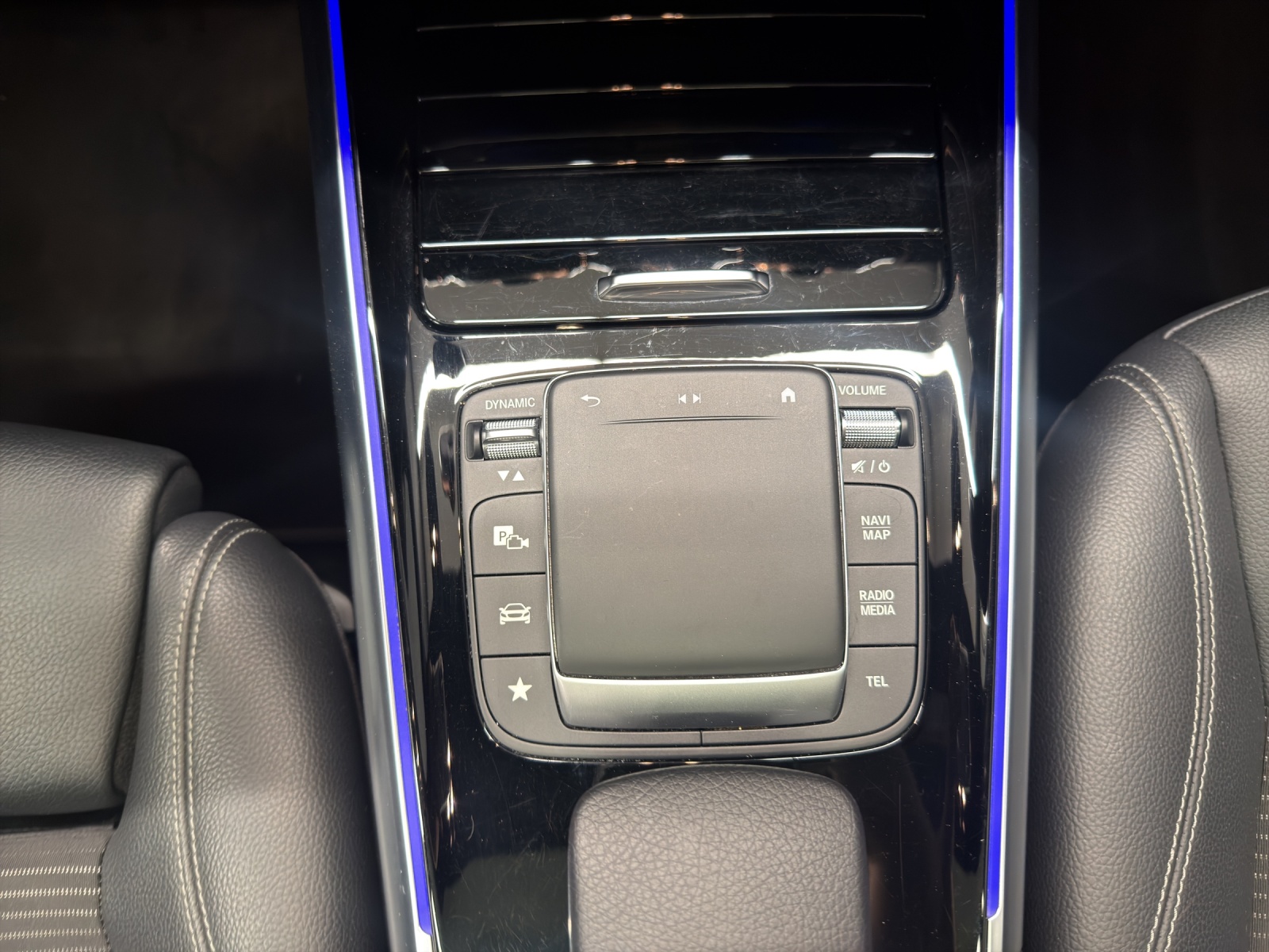 MERCEDES-BENZ B 200 Progressive-image-13
