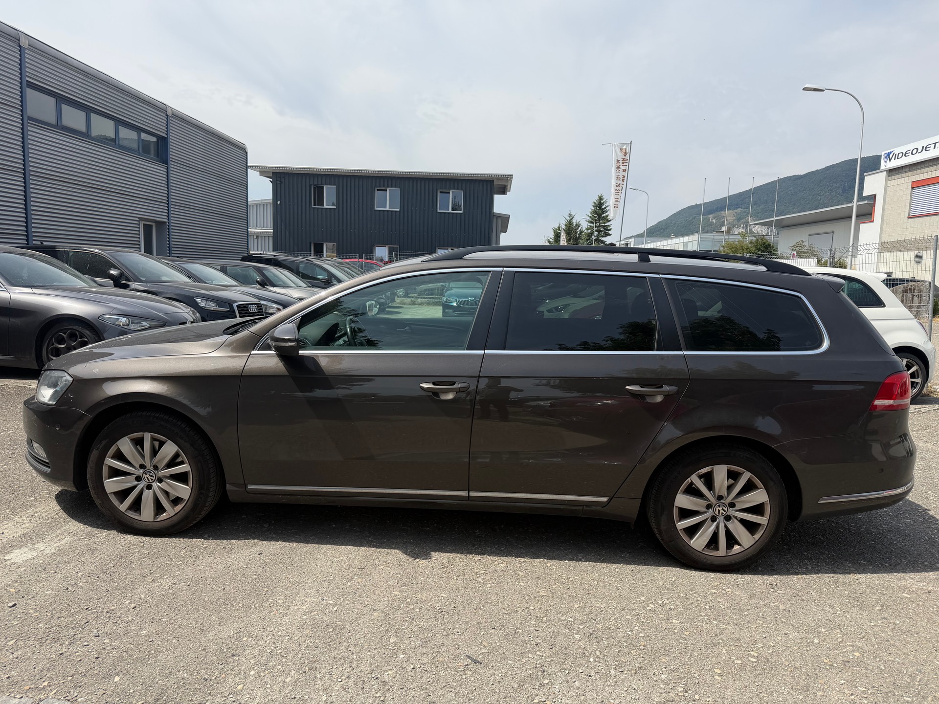 VW Passat Variant 2.0 TDI BMT Comfortline DSG-image-6