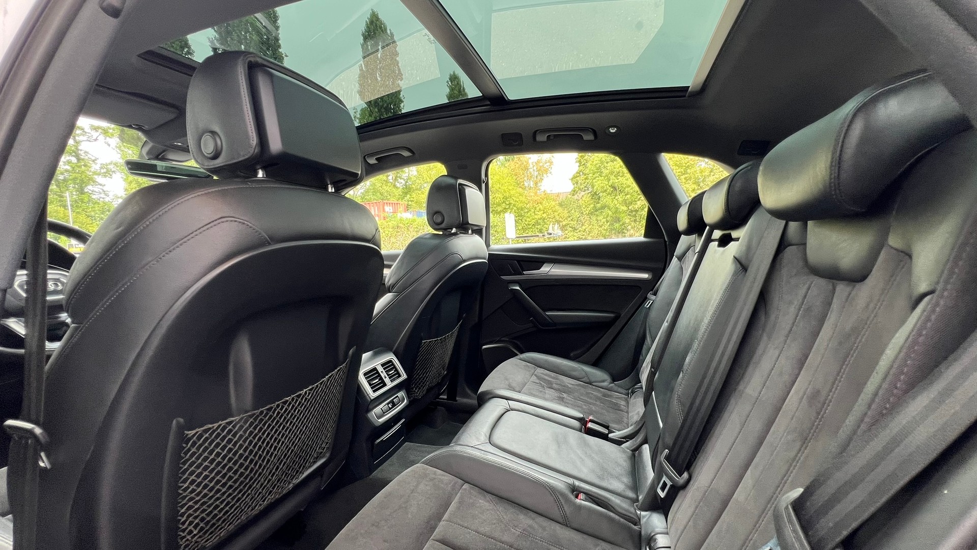 AUDI Q5 2.0 TDI SPORT BLACK QUATTRO S-TRONIC l 190 PS-image-28