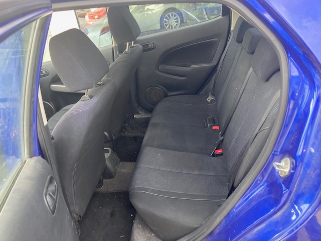 MAZDA 2 1.5i 16V Sport-image-8