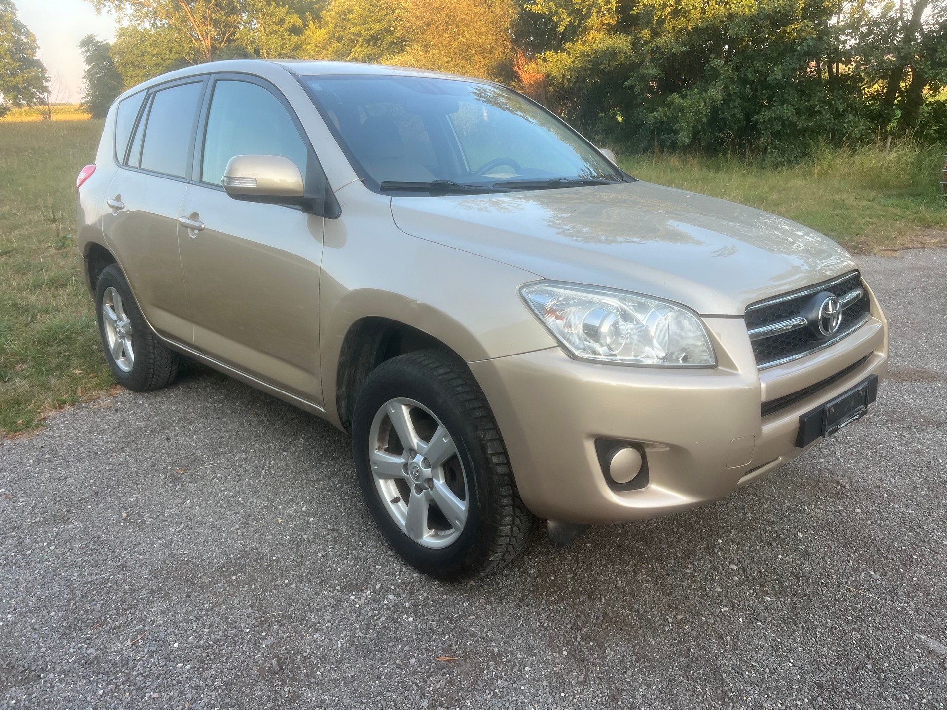 TOYOTA RAV-4 2.0 16V Linea Luna Multidrive-image-2
