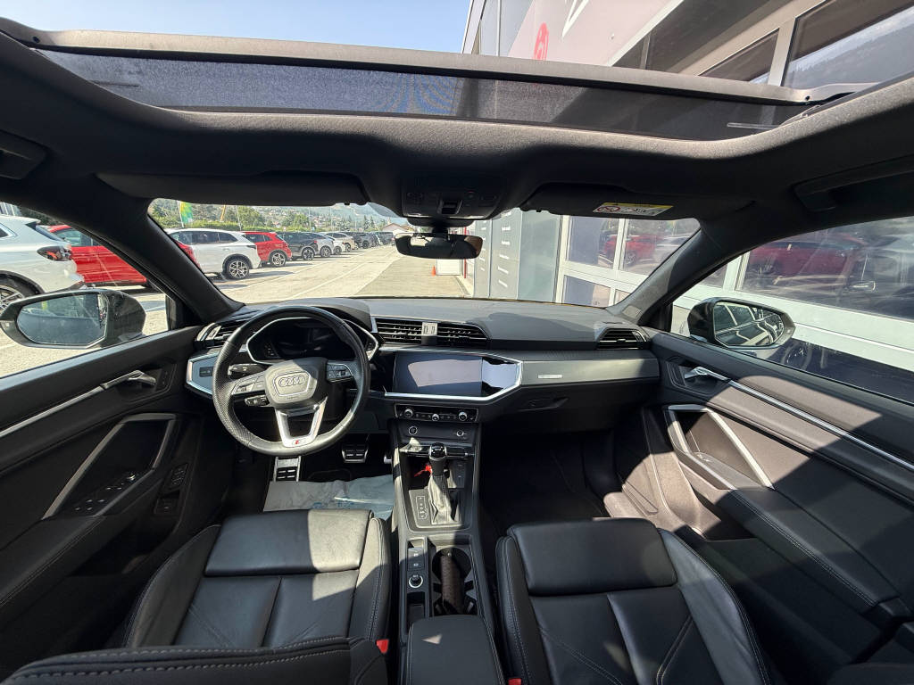 AUDI Q3 Sportback 2.0 40 TFSI Sline quattro - CH-image-8