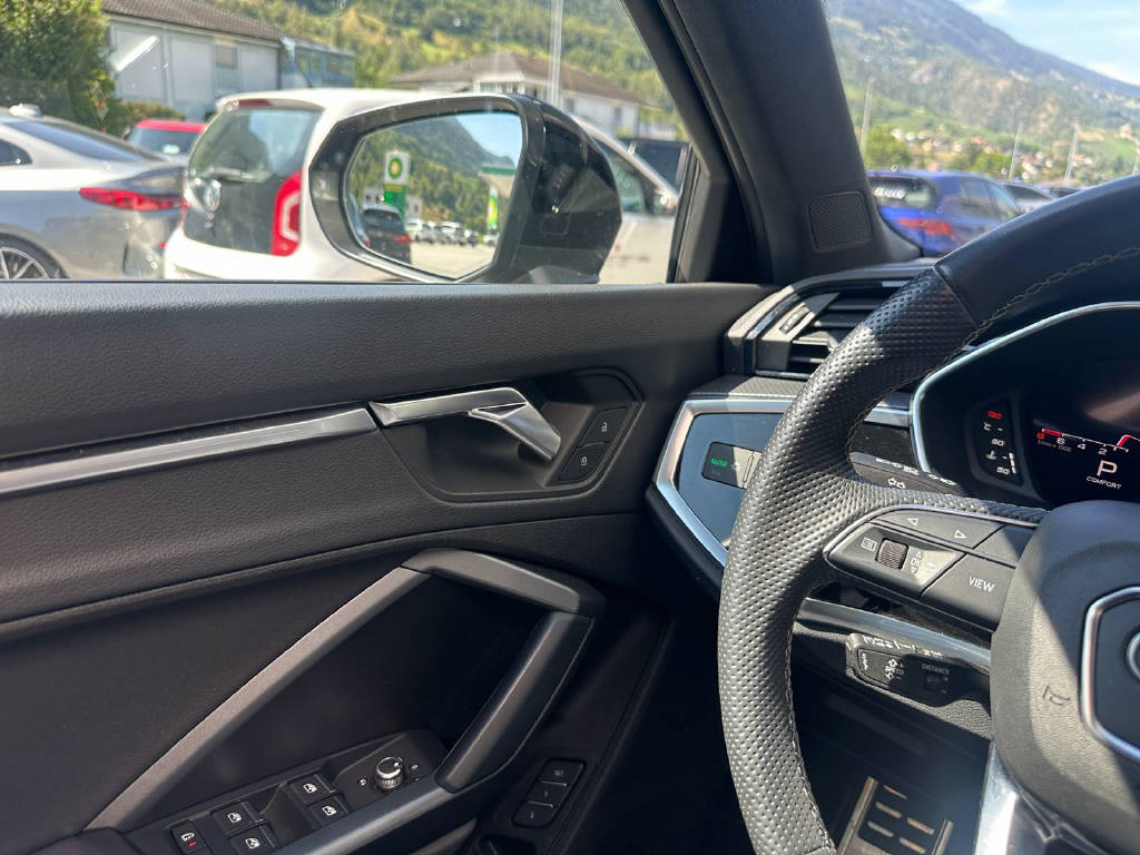 AUDI Q3 Sportback 2.0 40 TFSI Sline quattro - CH-image-10