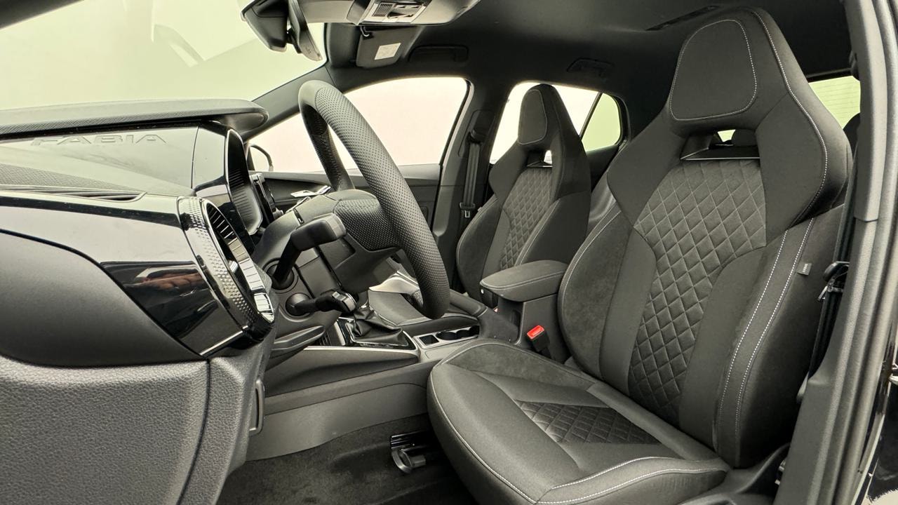 SKODA Fabia 1.5 TSI Monte Carlo DSG-image-4