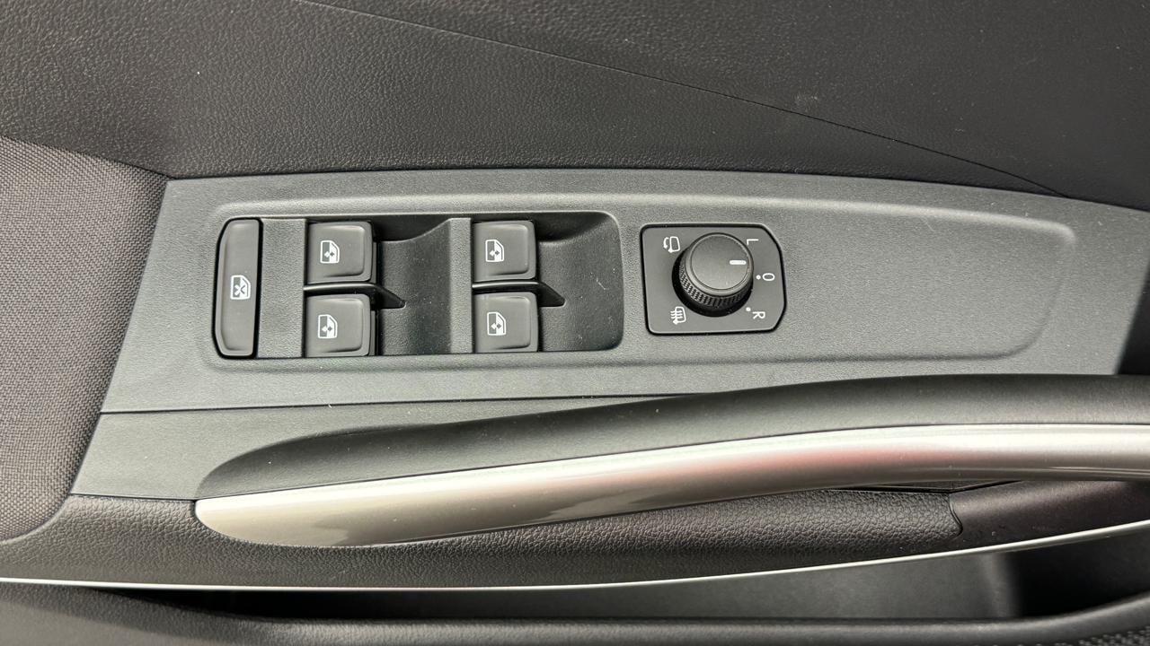 SKODA Fabia 1.5 TSI Monte Carlo DSG-image-8