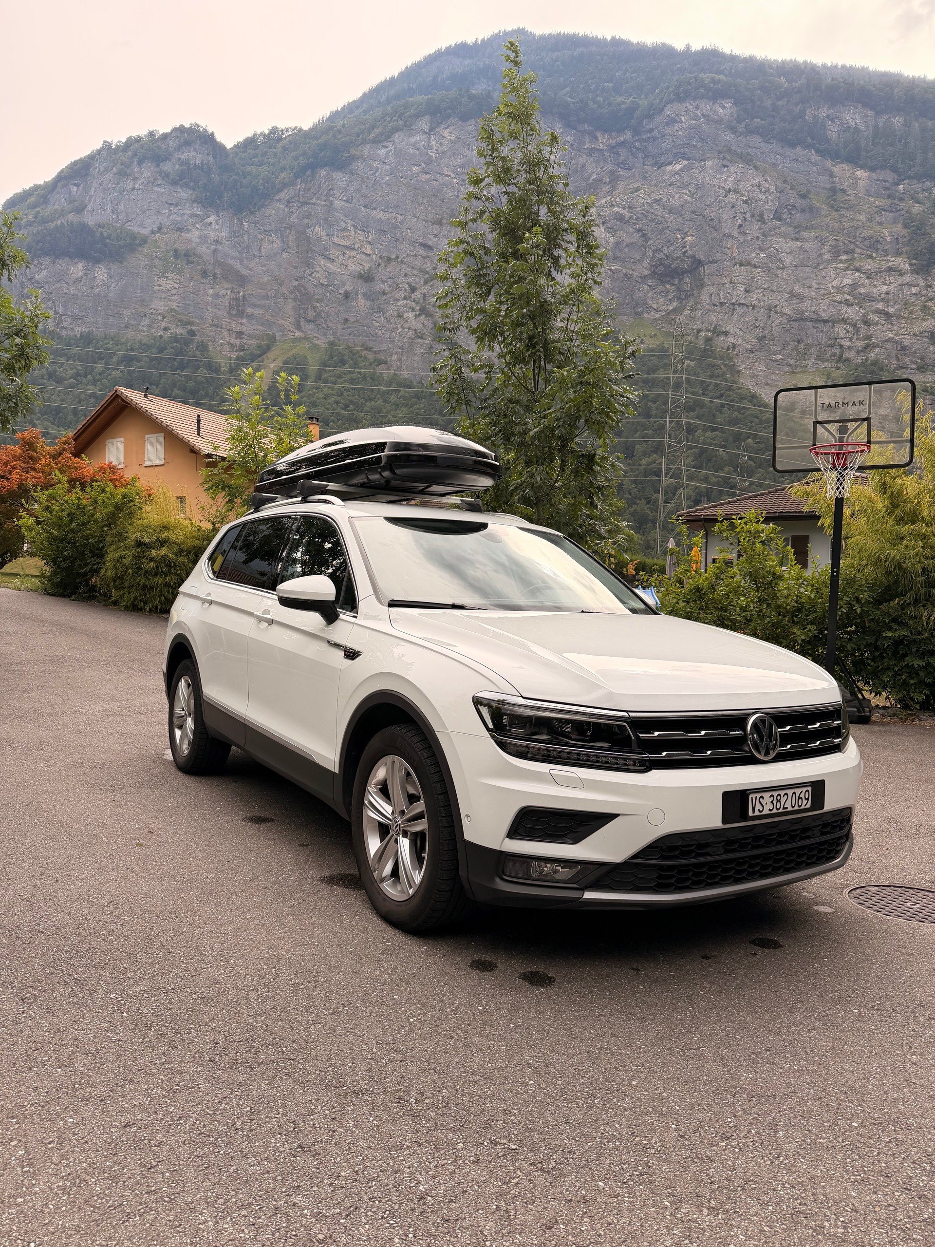 VW Allspace 2.0 tsi comfortline 4motion dsg-image-0