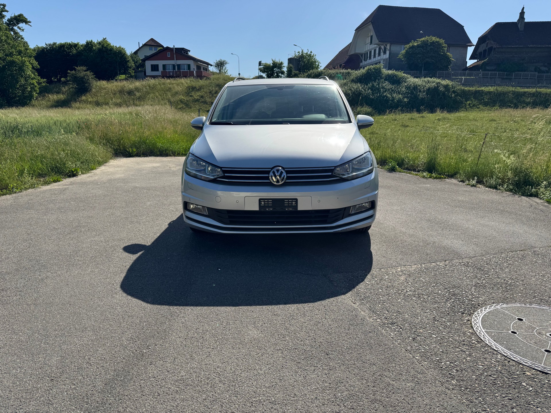 VW Touran 1.6 TDI BlueMotion Technology Trendline DSG-image-1