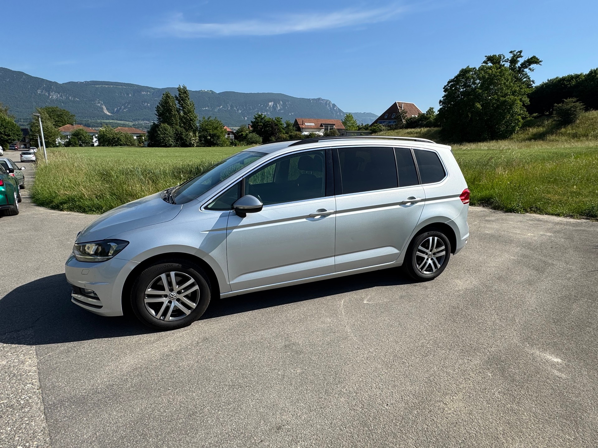 VW Touran 1.6 TDI BlueMotion Technology Trendline DSG-image-7