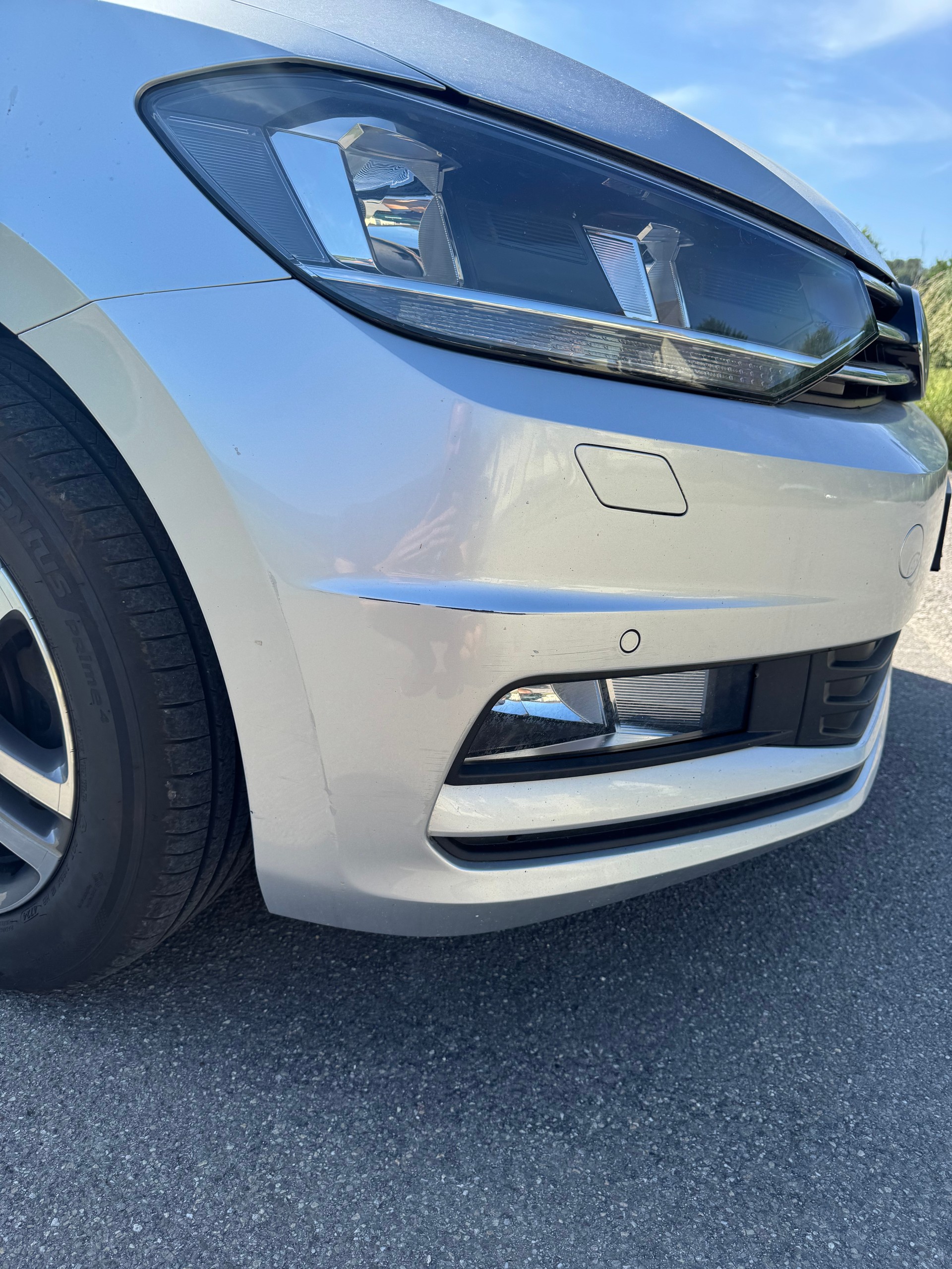 VW Touran 1.6 TDI BlueMotion Technology Trendline DSG-image-9