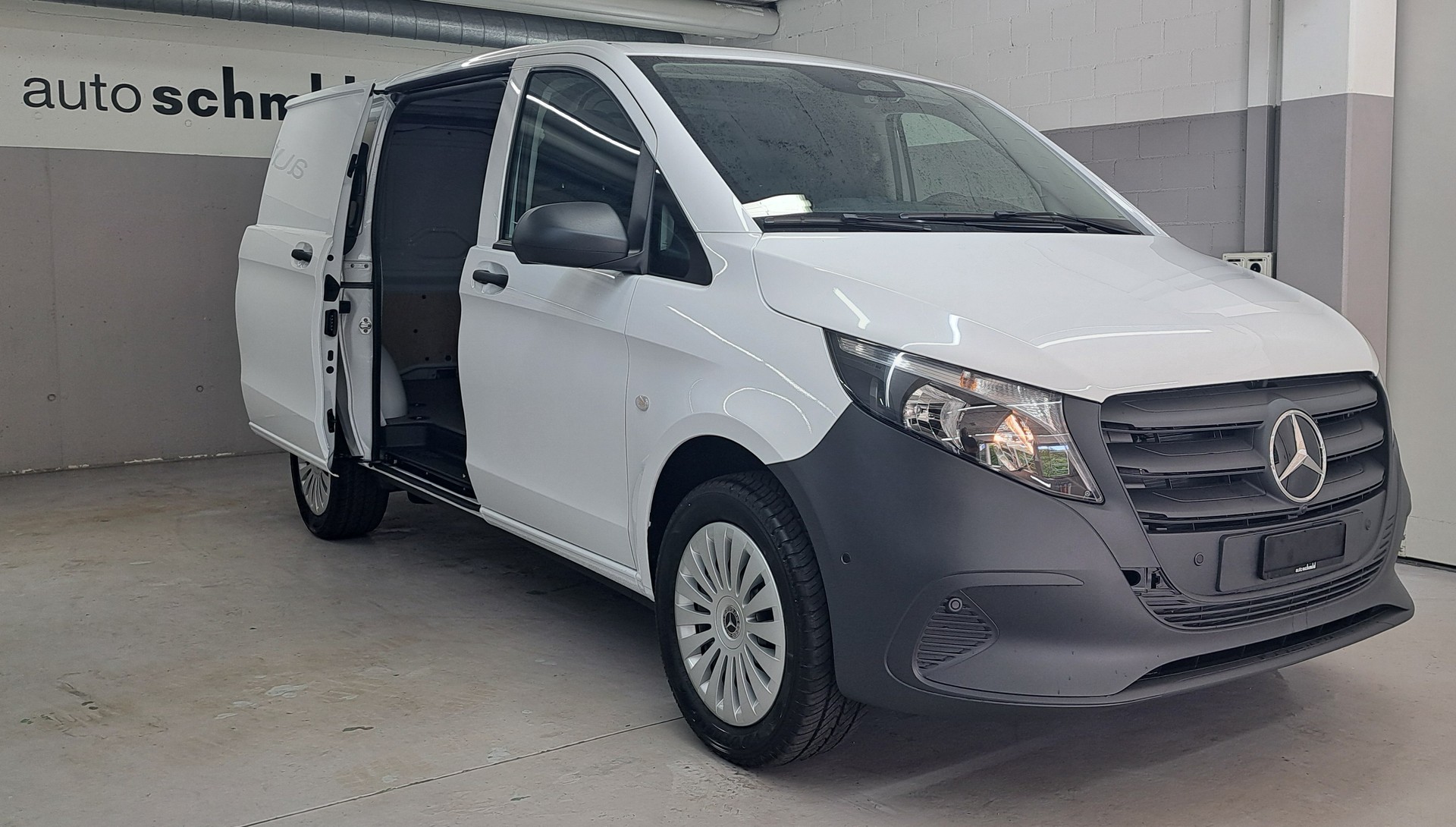 MERCEDES-BENZ Vito 116 CDI 4MATIC KA PRO 3200mm L-image-0
