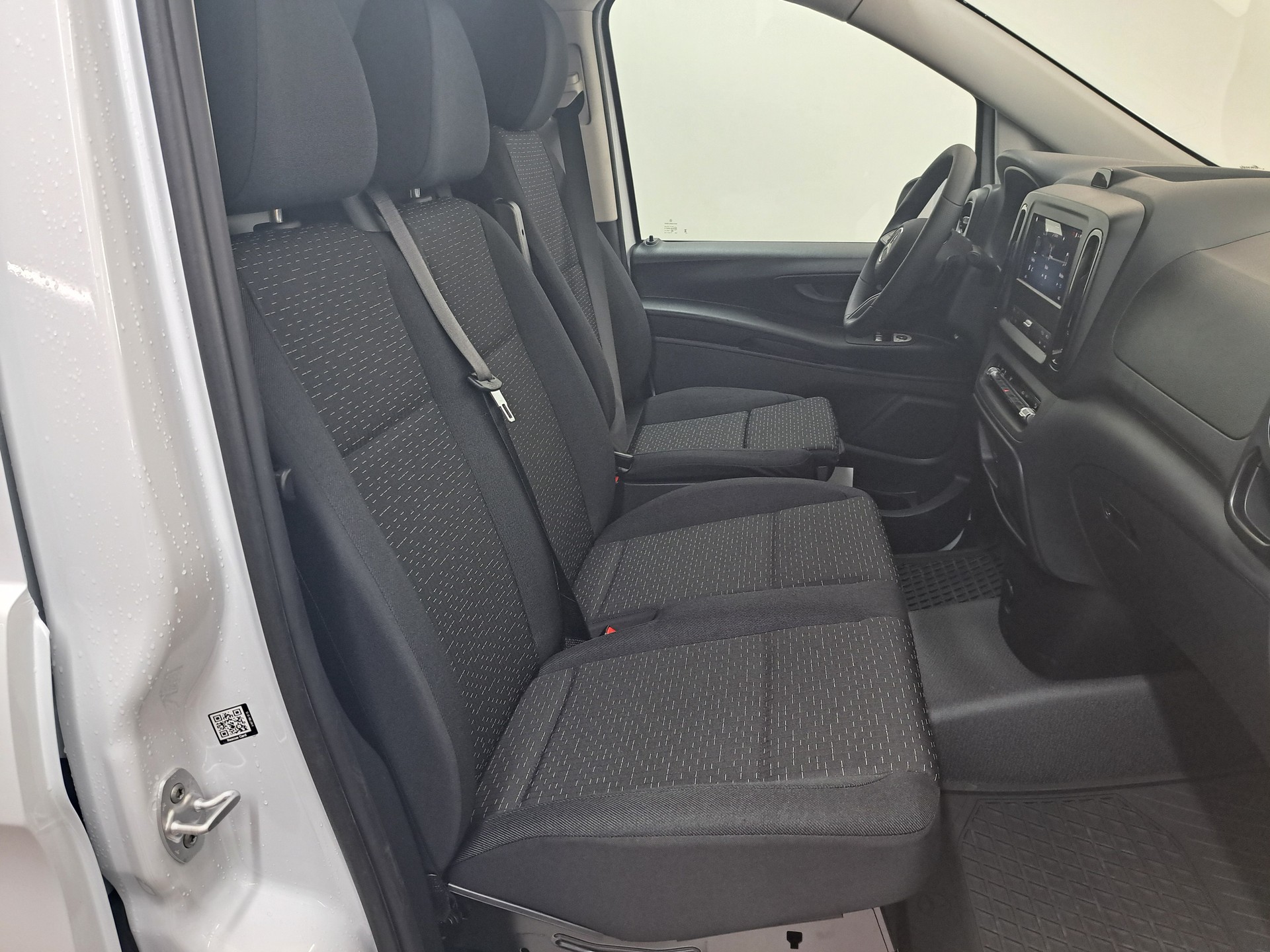 MERCEDES-BENZ Vito 116 CDI 4MATIC KA PRO 3200mm L-image-9