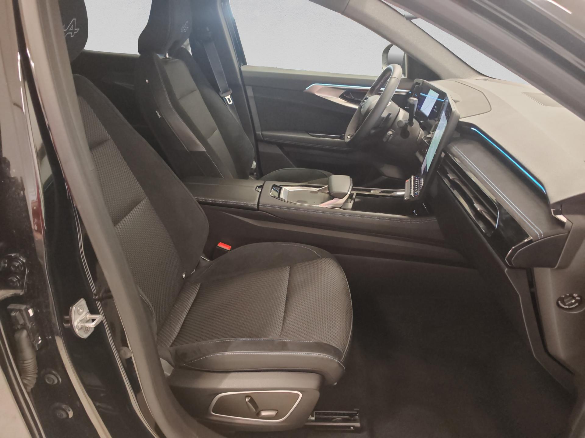RENAULT Austral 1.2 HEV 200 Techno Esprit Alpine A-image-16