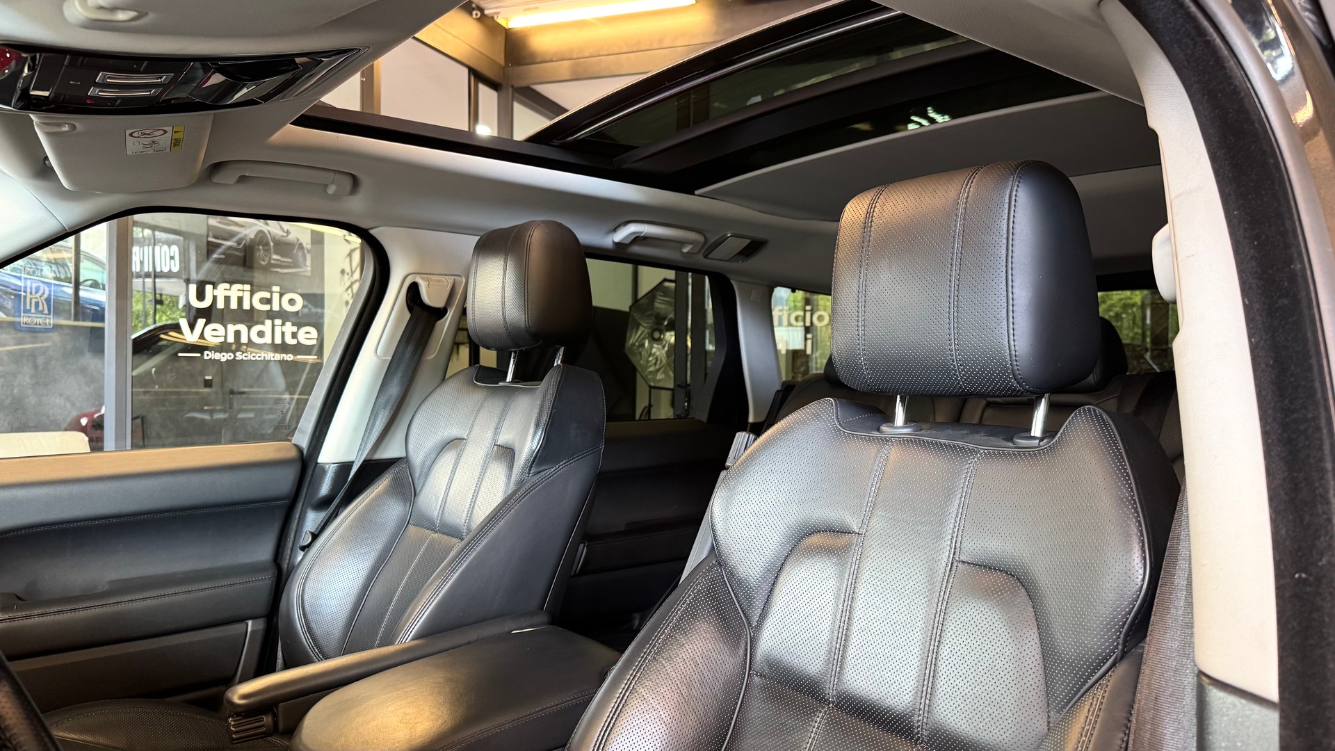 LAND ROVER Range Rover Sport 3.0 SDV6 HSE Automatic-image-9