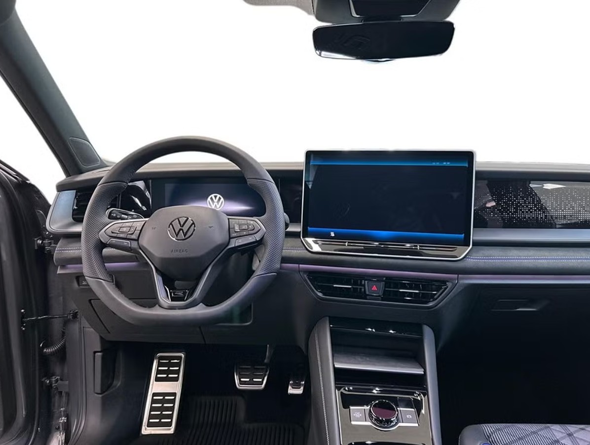 VW Tayron 2.0 TDI SCR R-Line 4Motion DSG - 7 Sitzer-image-11