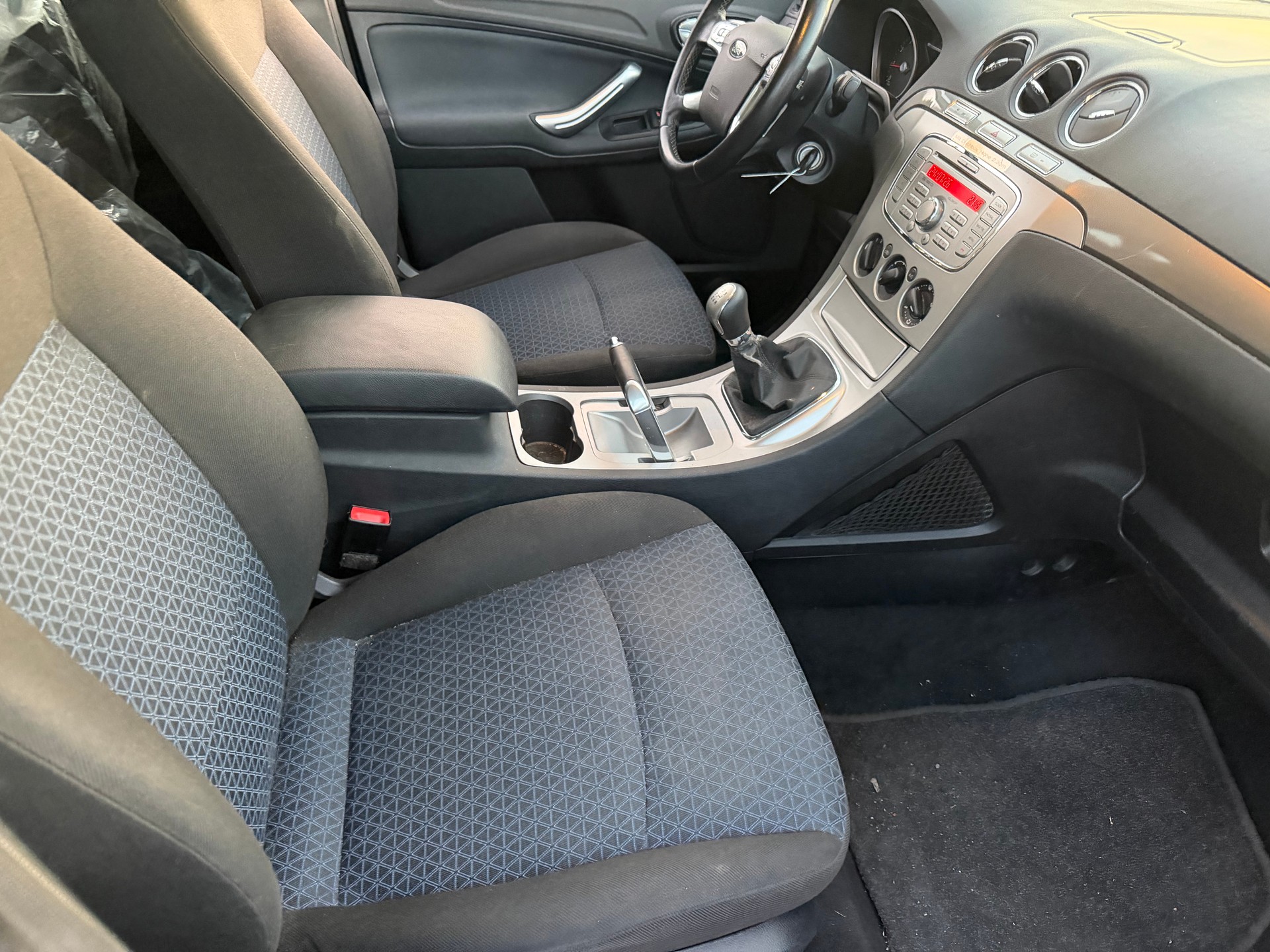 FORD S-Max 2.0i Carving-image-7