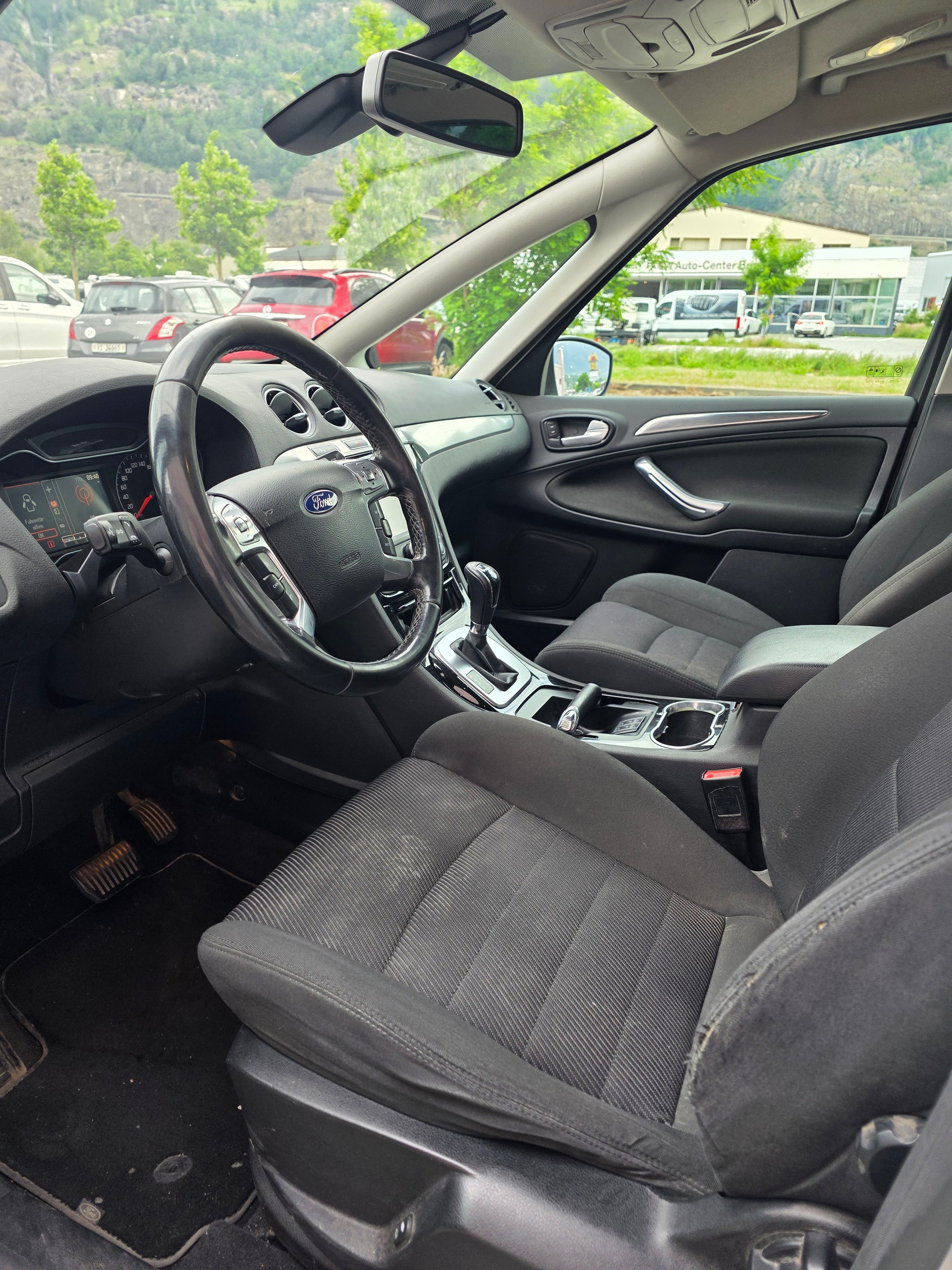 FORD S-Max 2.0 TDCi Titanium PowerShift-image-12