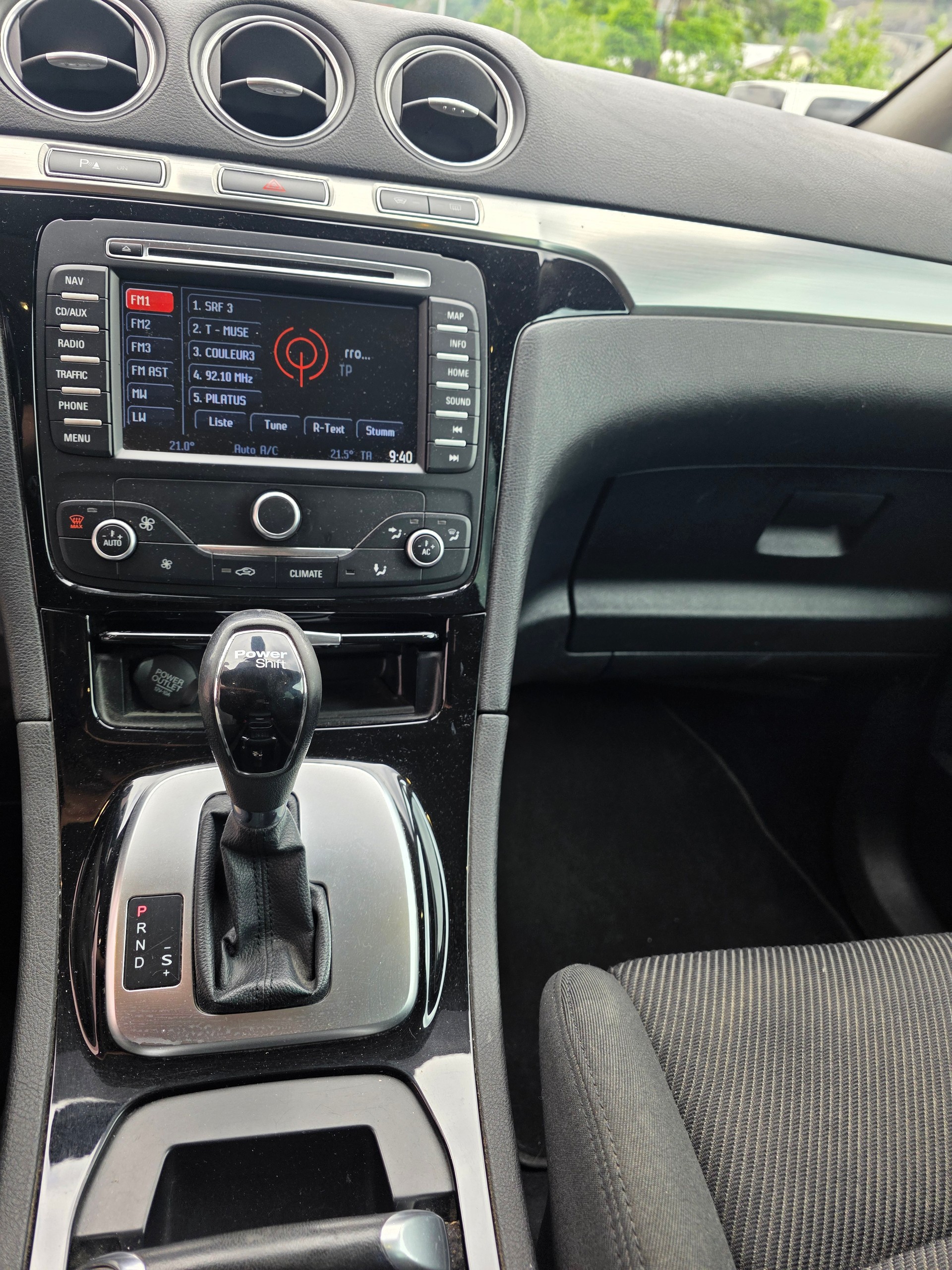 FORD S-Max 2.0 TDCi Titanium PowerShift-image-10