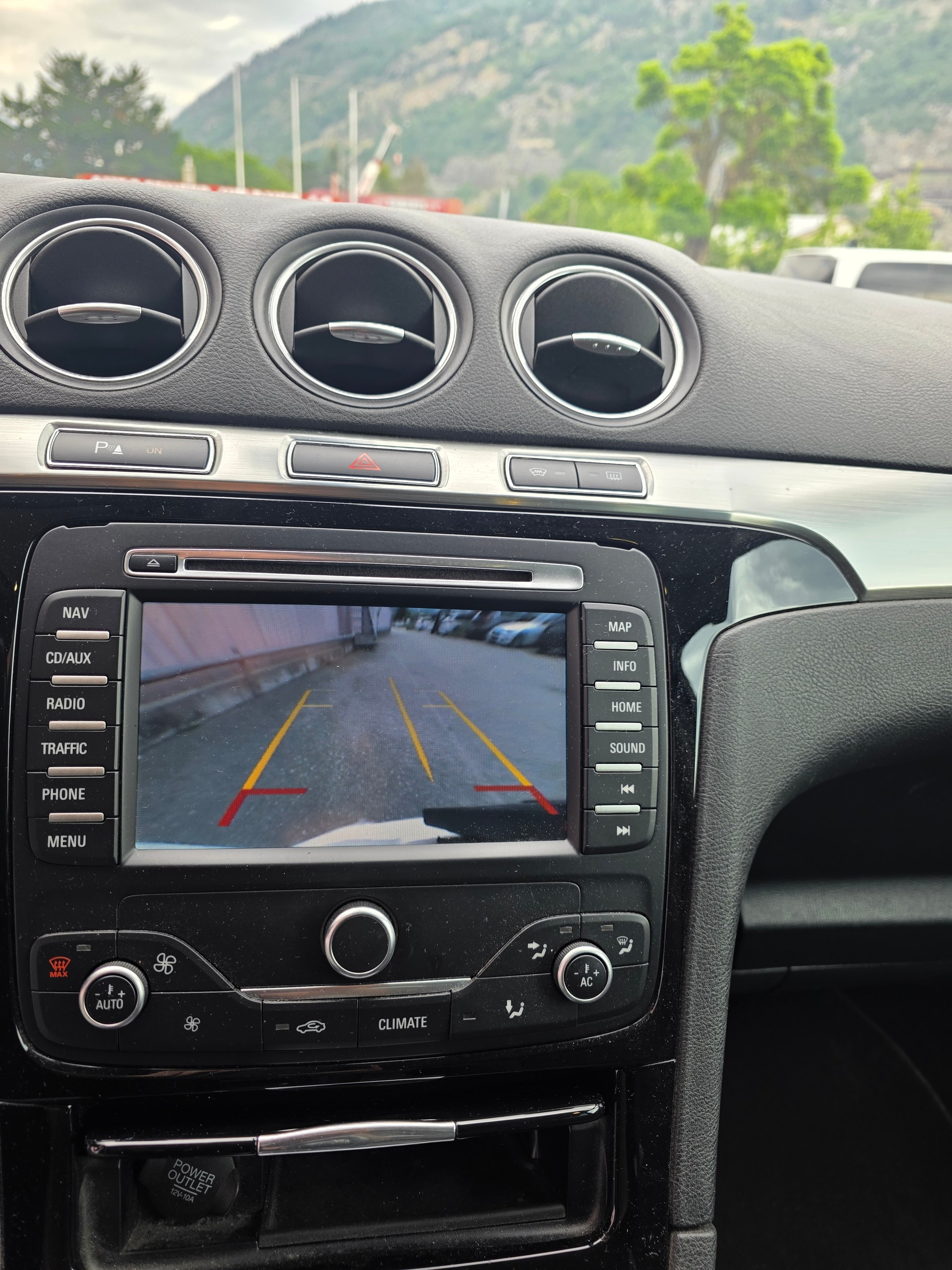 FORD S-Max 2.0 TDCi Titanium PowerShift-image-13