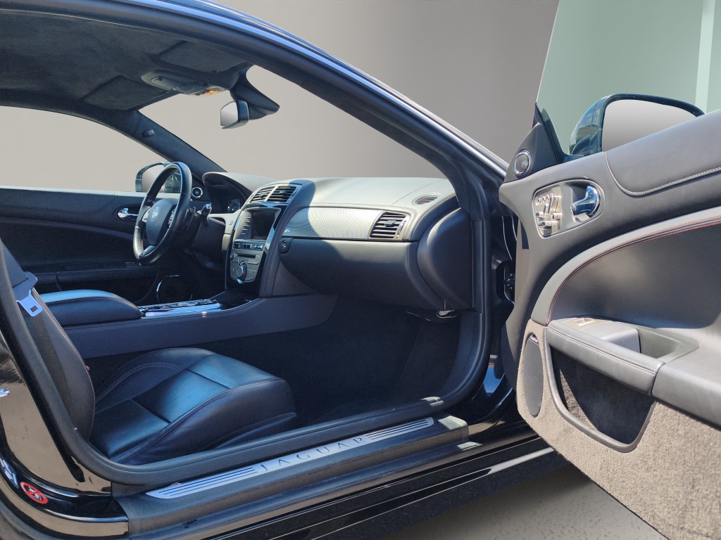 JAGUAR XKR Coupé 5.0 V8 Supercharged-image-13