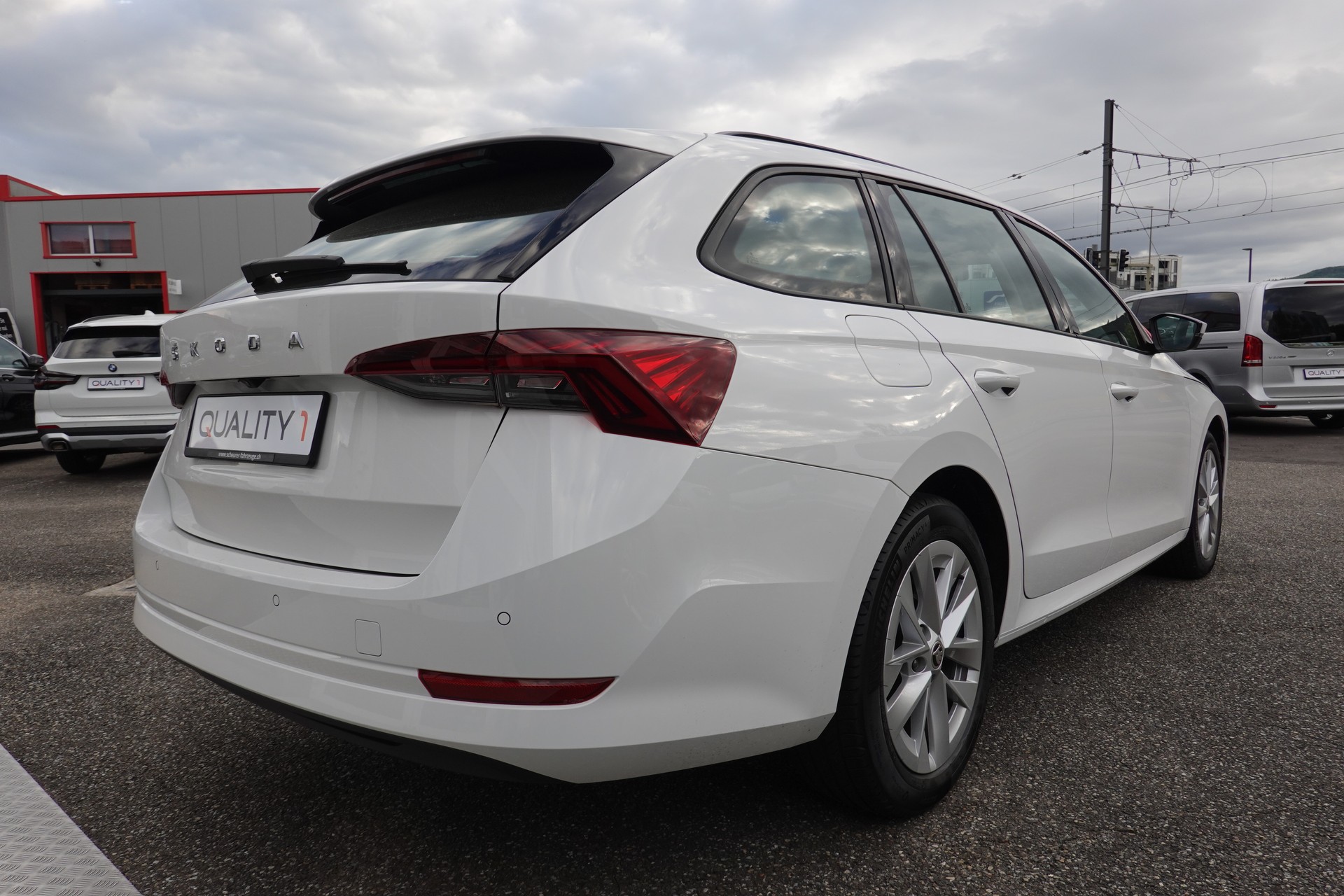 SKODA OCTAVIA COMBI 1.5 TSI mHEV - DSG- "STYLE" - 150 PS-image-3