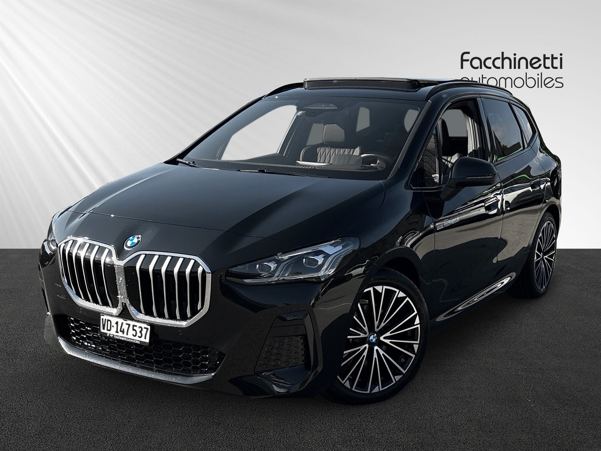 BMW 220i Active Tourer M Sport DKG-image-0