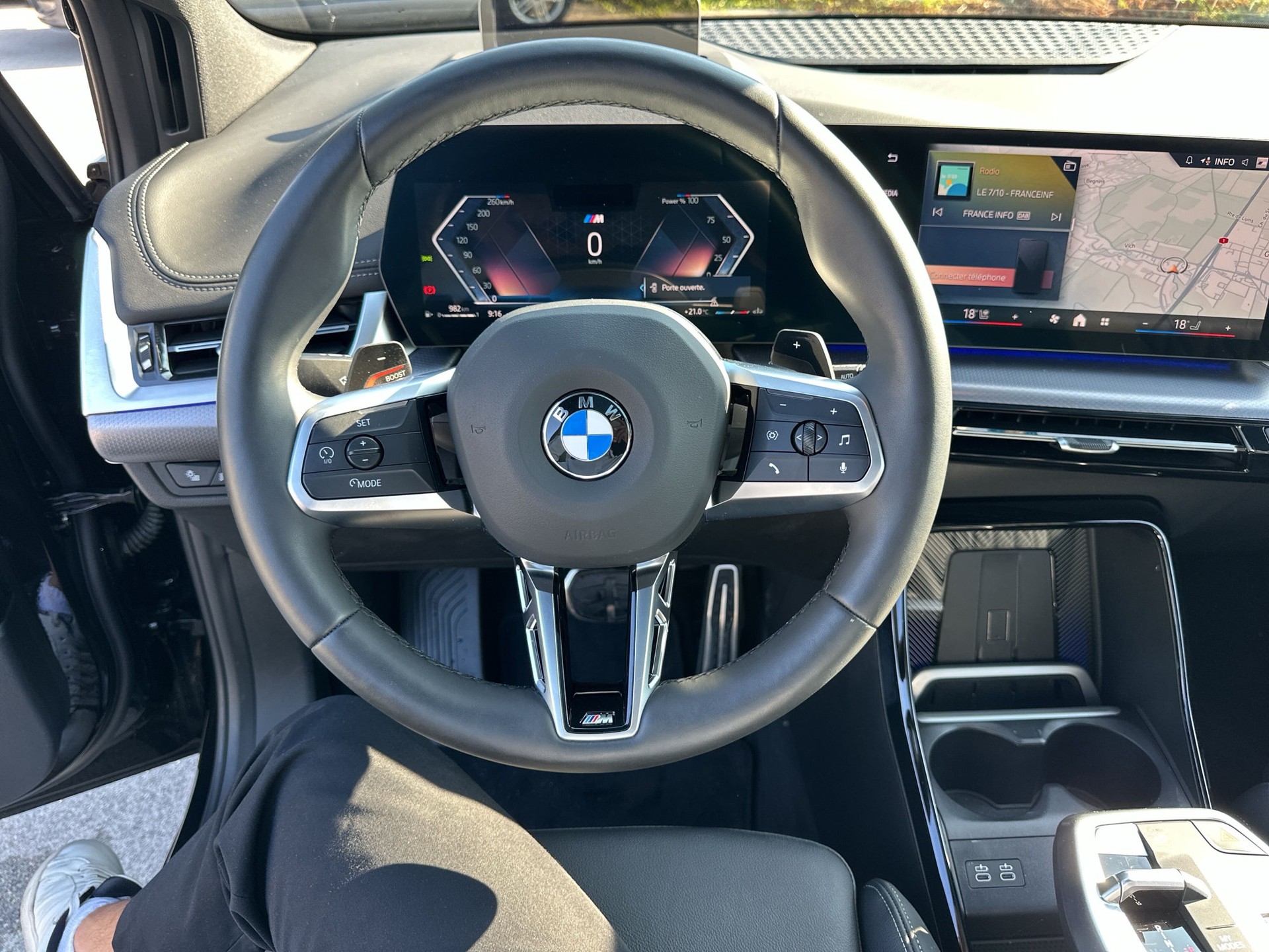 BMW 220i Active Tourer M Sport DKG-image-10