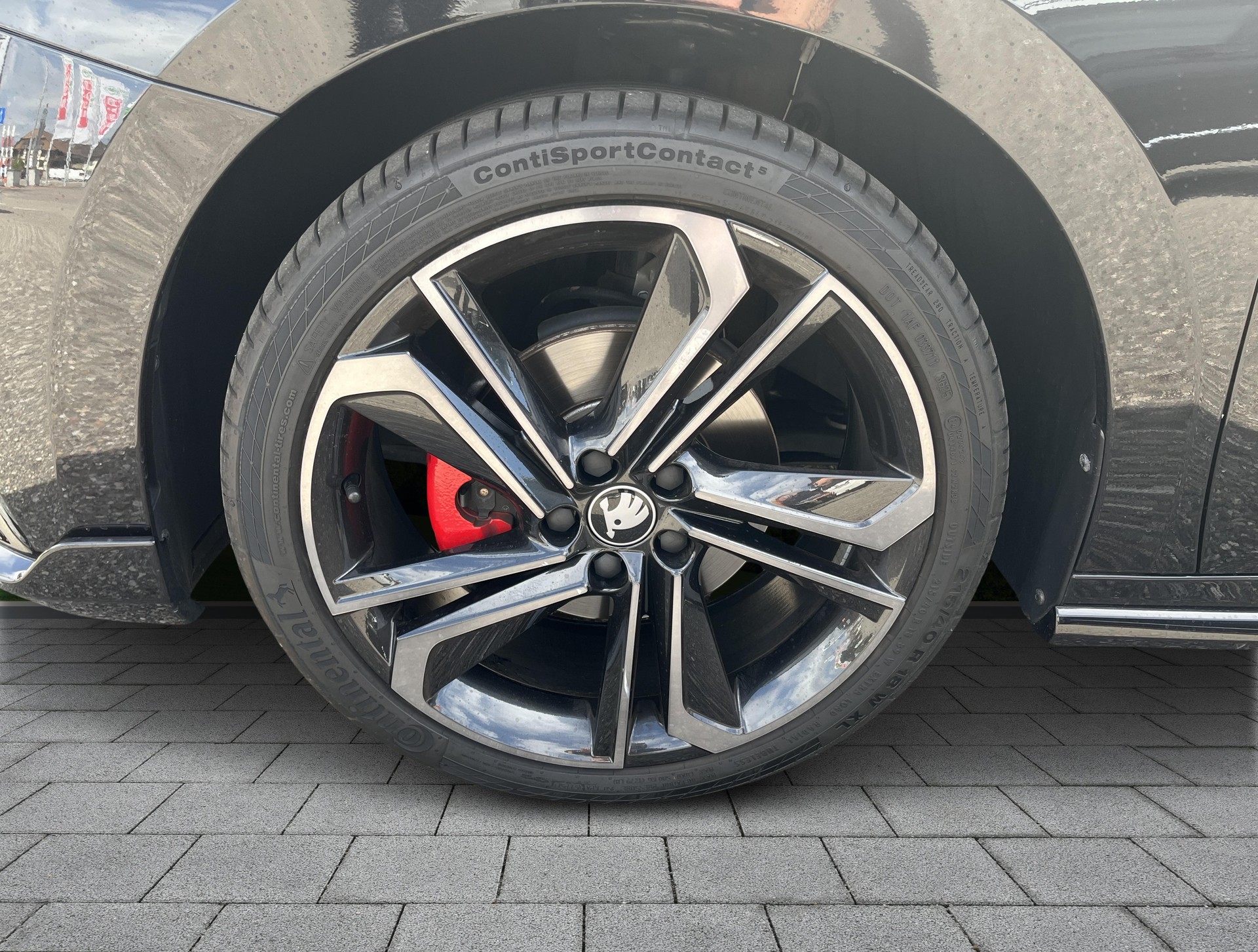 SKODA Fabia 1.5 TSI 130 Edition DSG-image-13