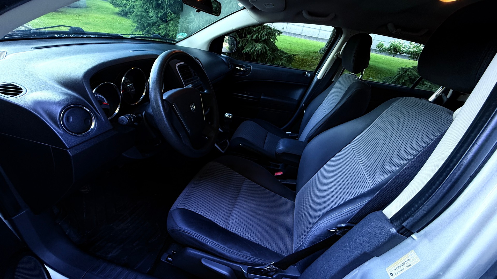 DODGE Caliber 2.0-image-9
