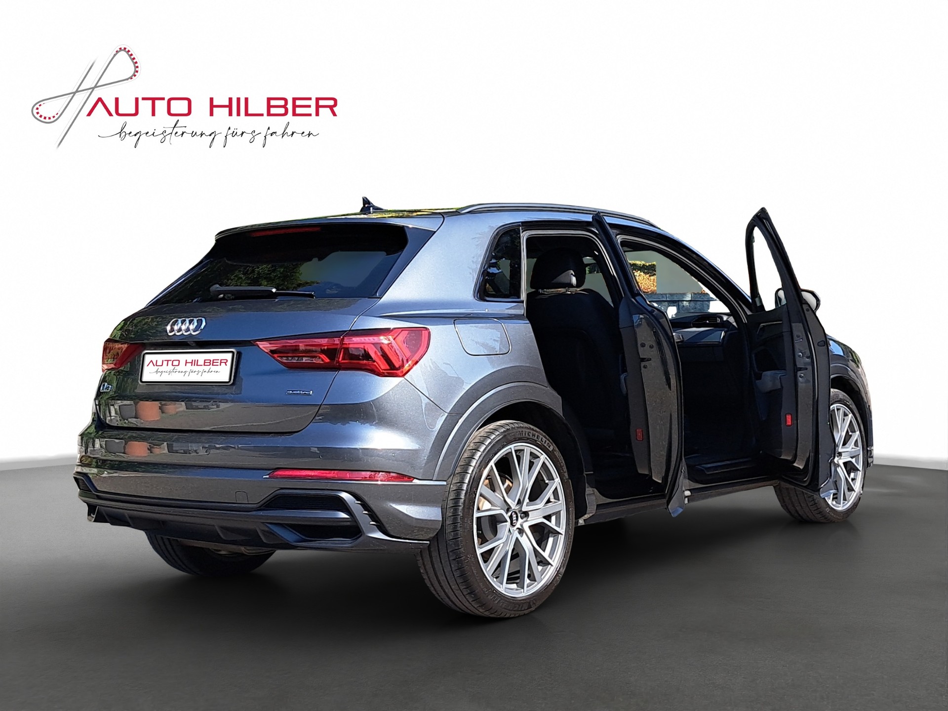 AUDI Q3 40 TDI S line quattro S-tronic *Optikpaket schwarz/mega Ausstattung/Anhängerkupplung*-image-6