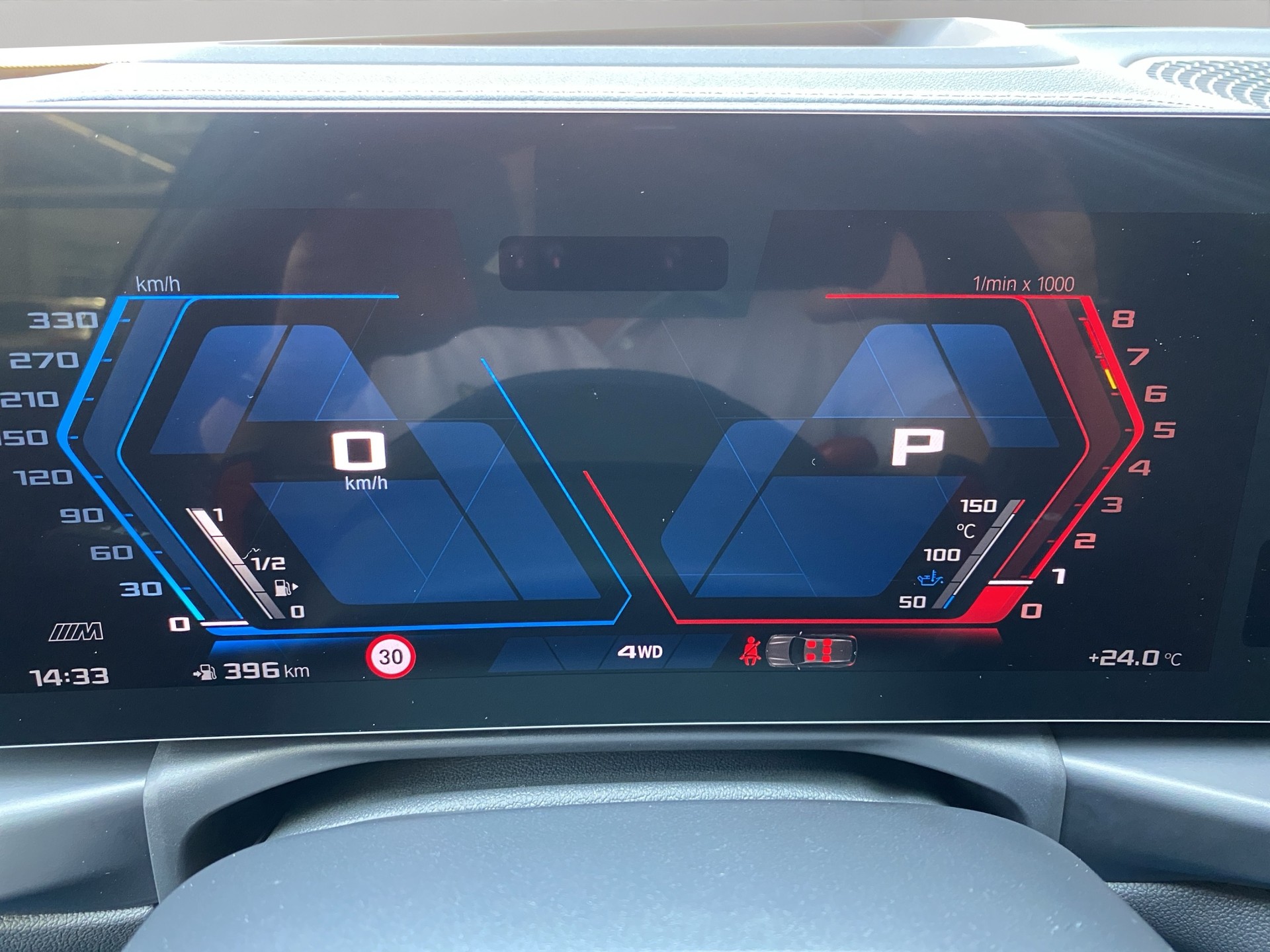 BMW M3 Touring xDrive Competition M-image-12