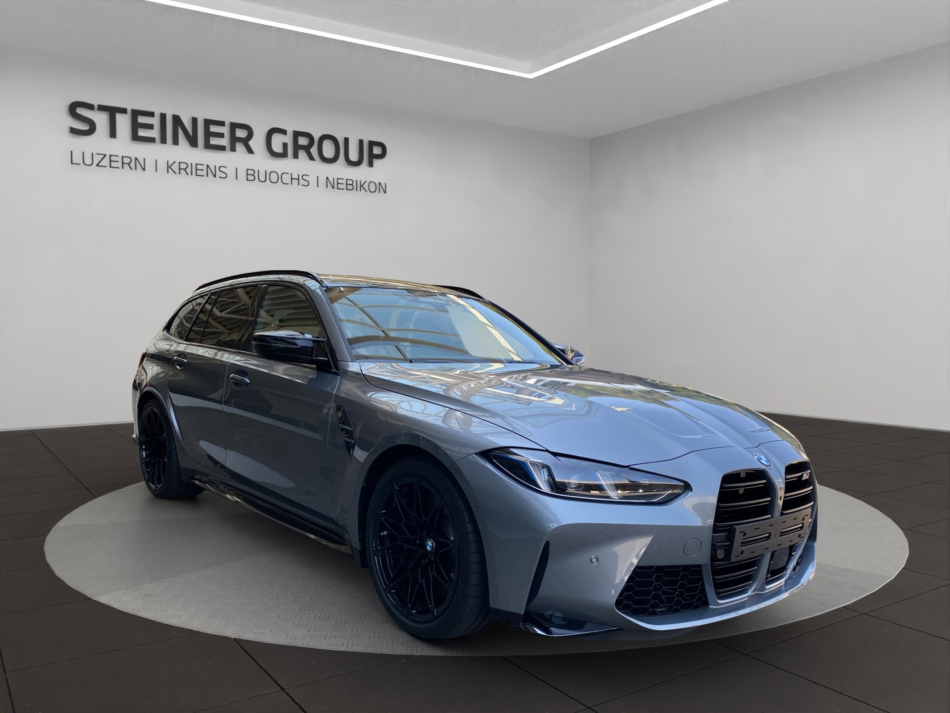 BMW M3 Touring xDrive Competition M-image-2