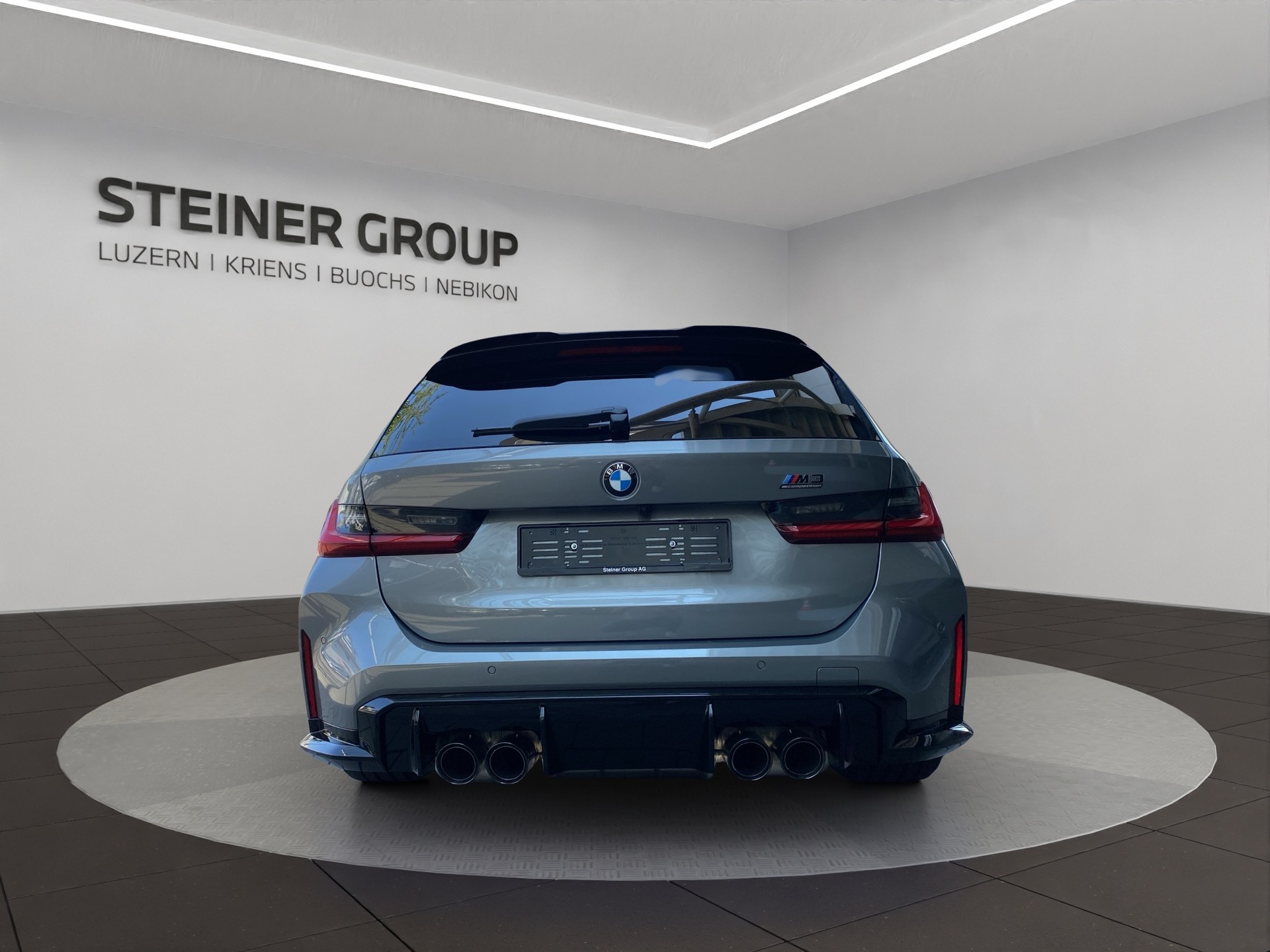 BMW M3 Touring xDrive Competition M-image-5