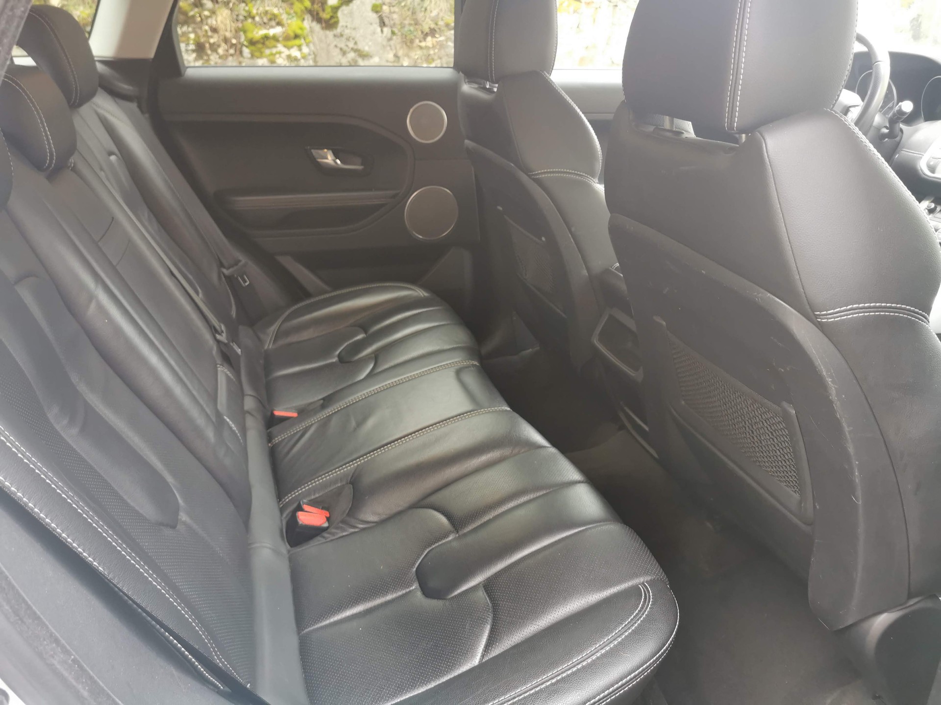 LAND ROVER 2.2 TD4 Dynamic-image-5