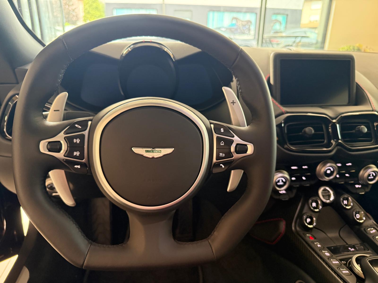 ASTON MARTIN V8 Vantage 4.0 Coupé Bi-Turbo-image-15