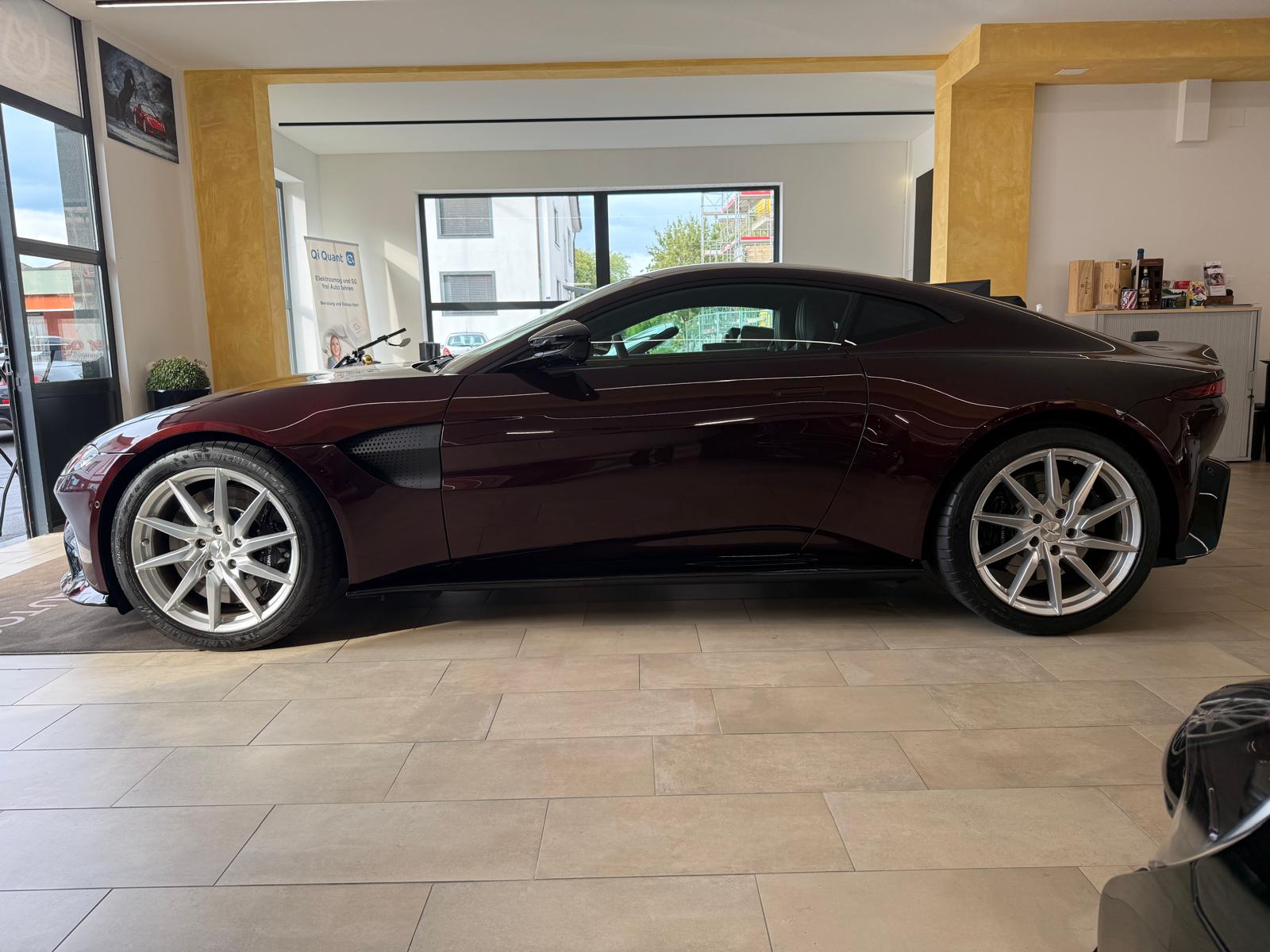 ASTON MARTIN V8 Vantage 4.0 Coupé Bi-Turbo-image-6