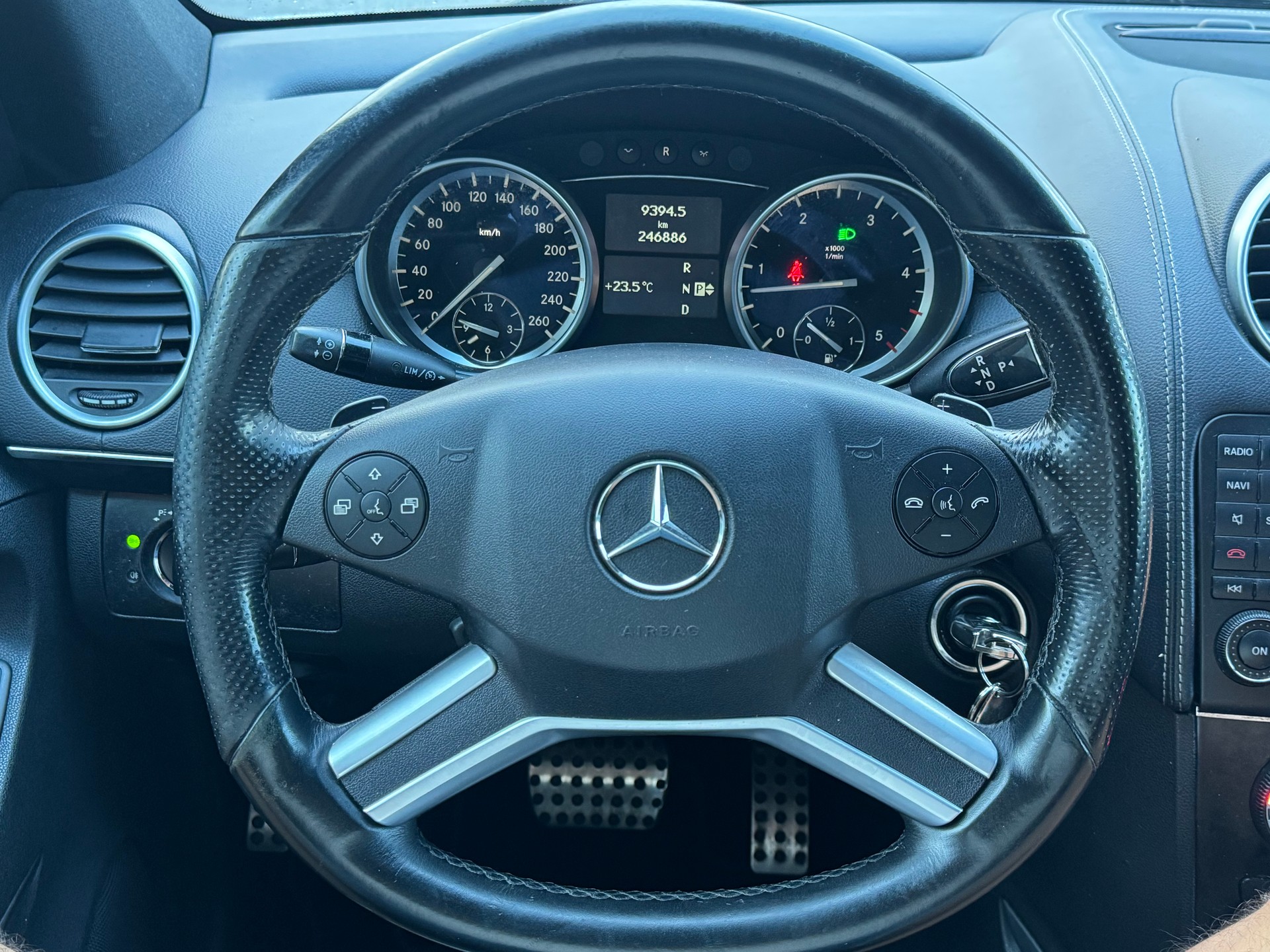 MERCEDES-BENZ ML 350 CDI 4Matic 7G-Tronic-image-13
