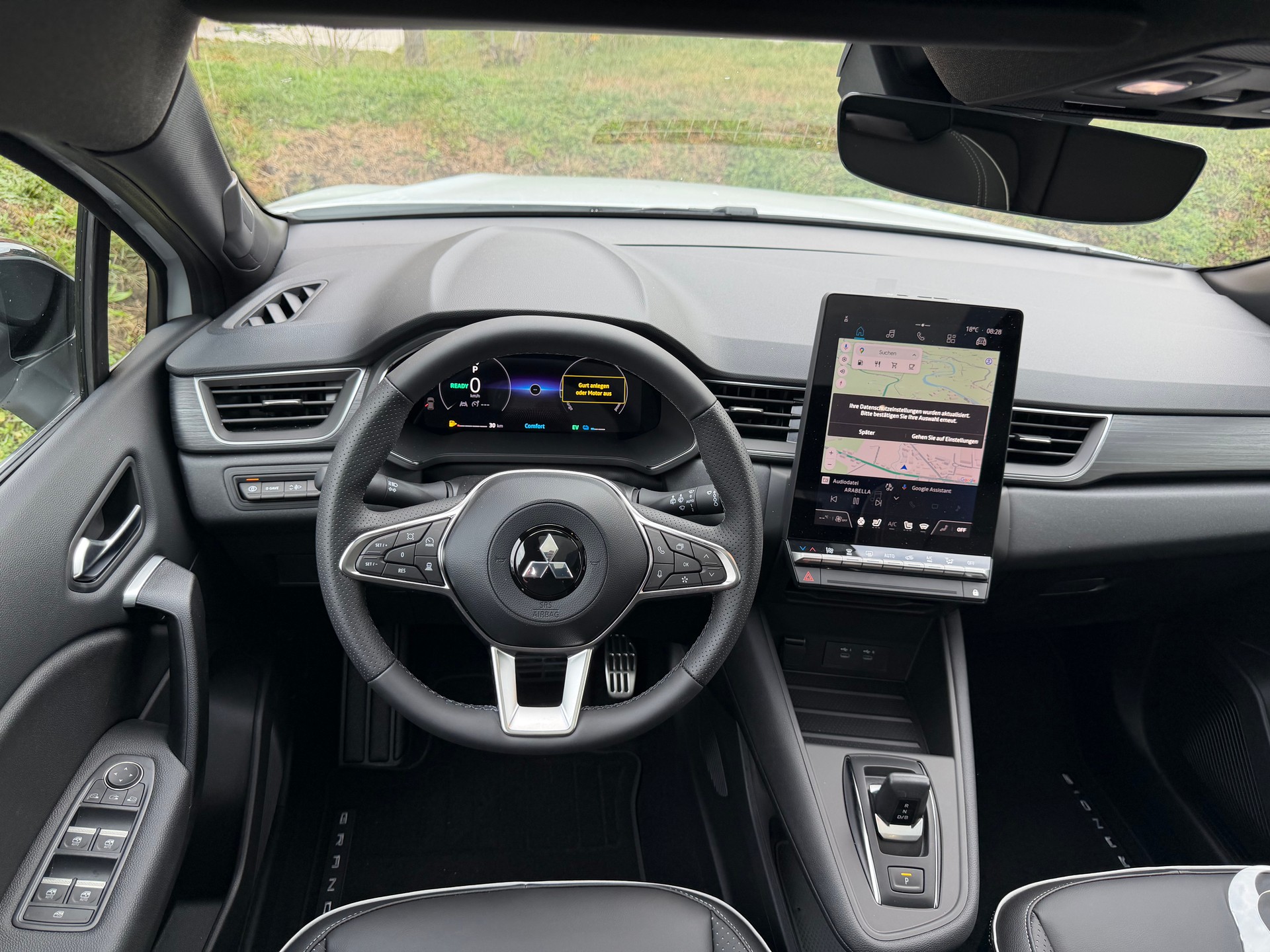 MITSUBISHI Grandis 1.8 HEV Instyle-image-9