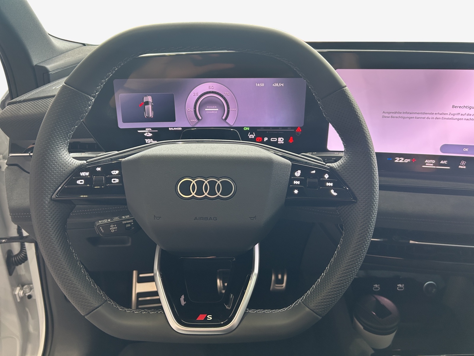 AUDI Q6 e-tron quattro-image-9