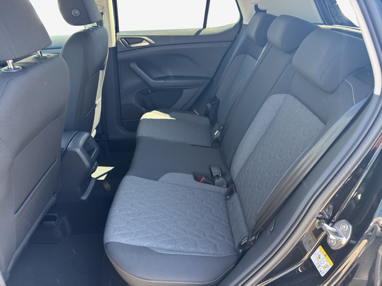 VW T-Cross 1.5 TSI EVO ACT Life DSG-image-11