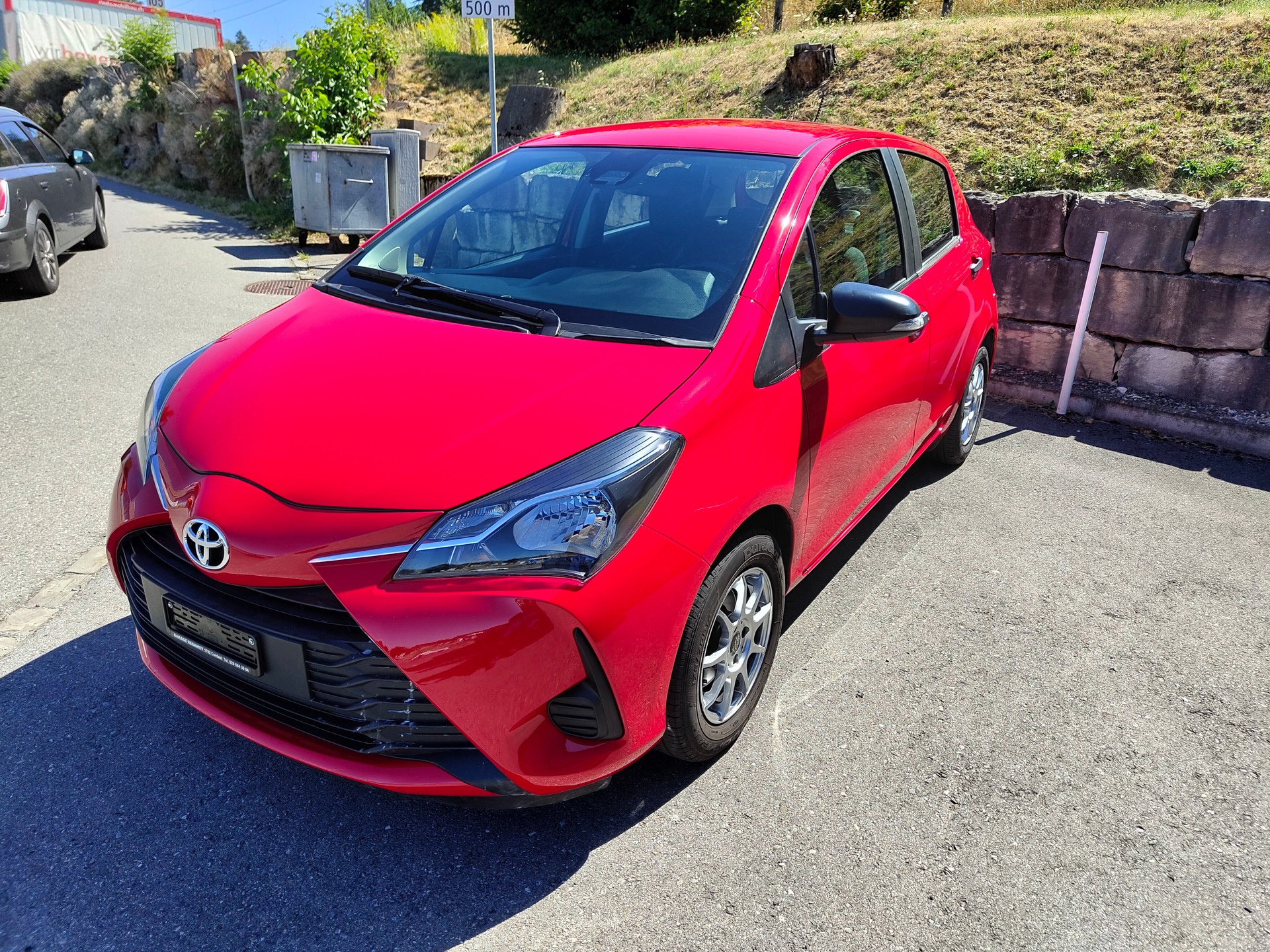 TOYOTA Yaris 1.0 Active-image-0