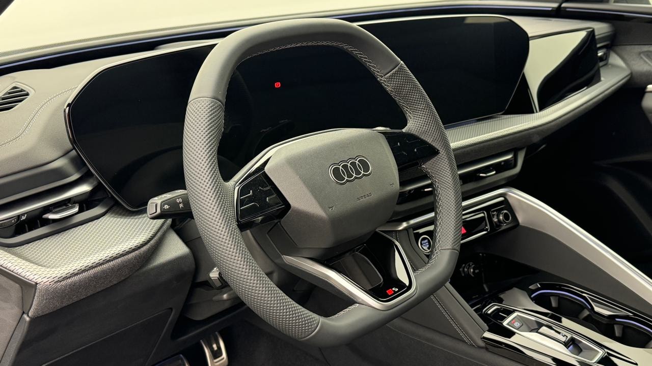 AUDI Q5 Sportback TFSI quattro S Line 150 kW S-tronic-image-6