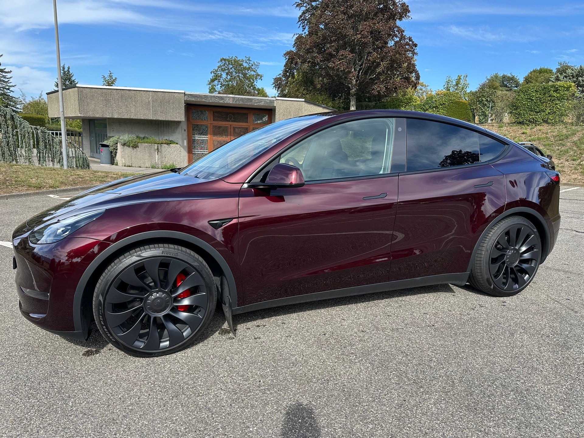 TESLA Performance D-image-0